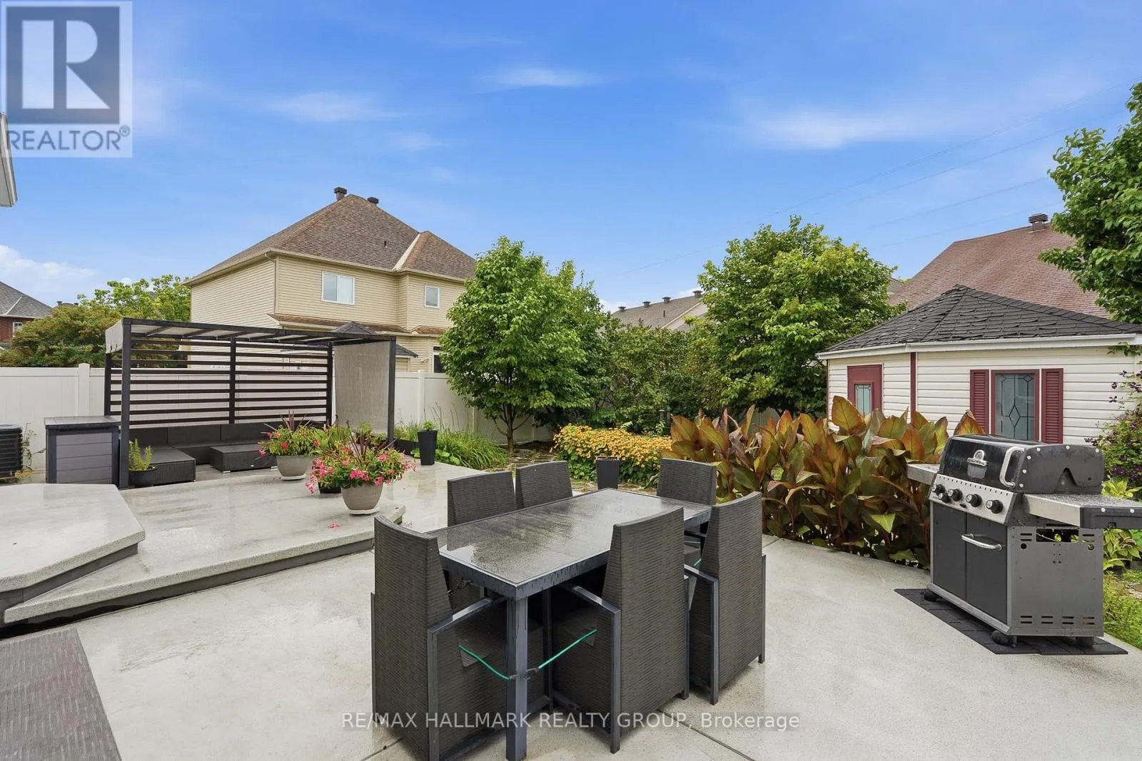 563 EVANGELINE STREET
