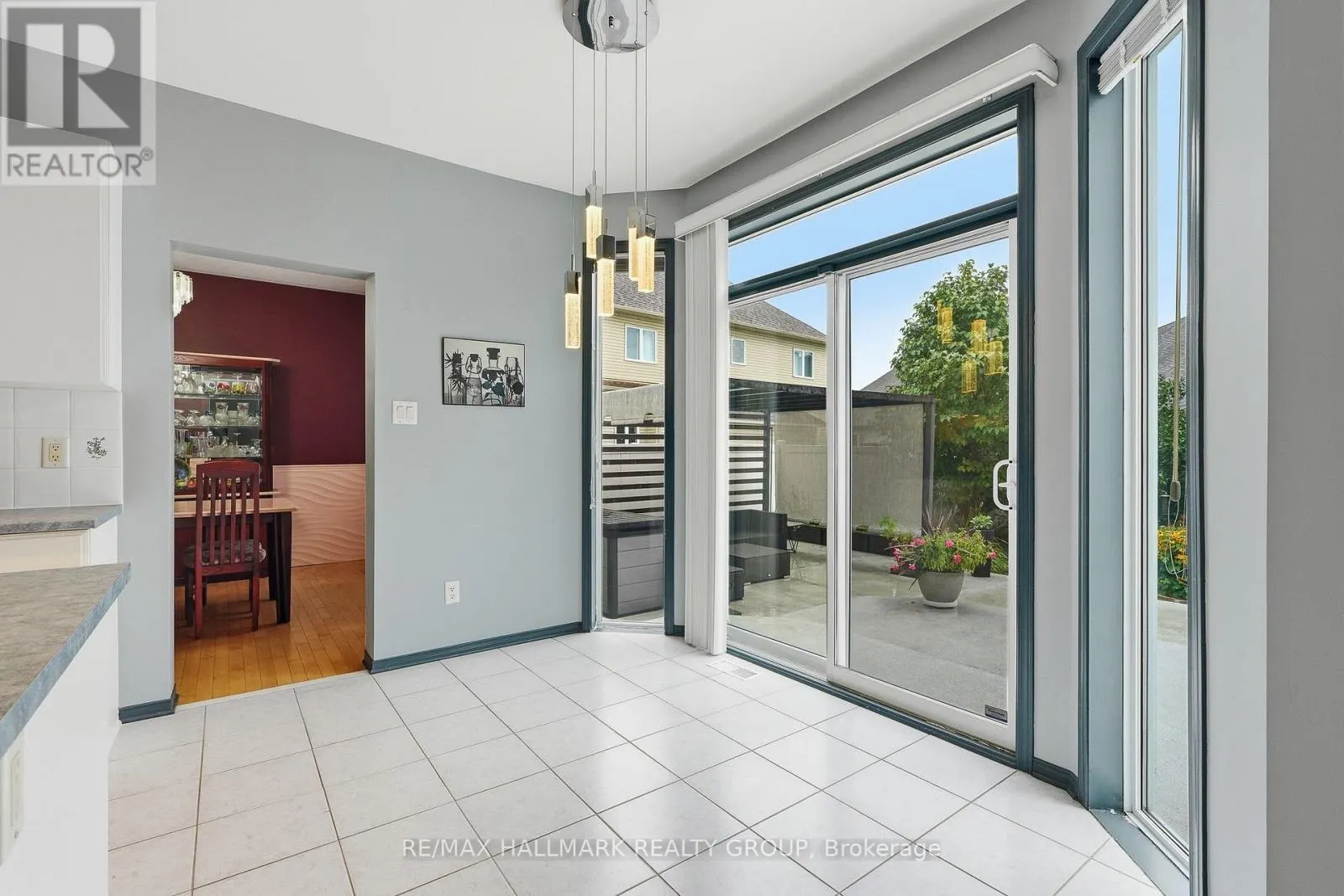 563 EVANGELINE STREET