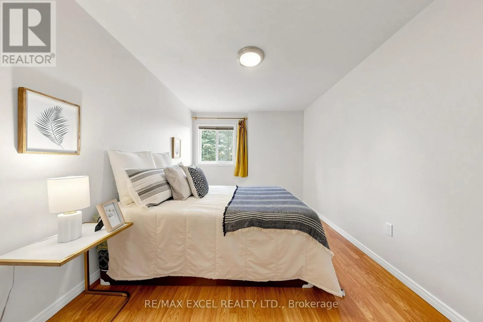 548 MARINER DRIVE