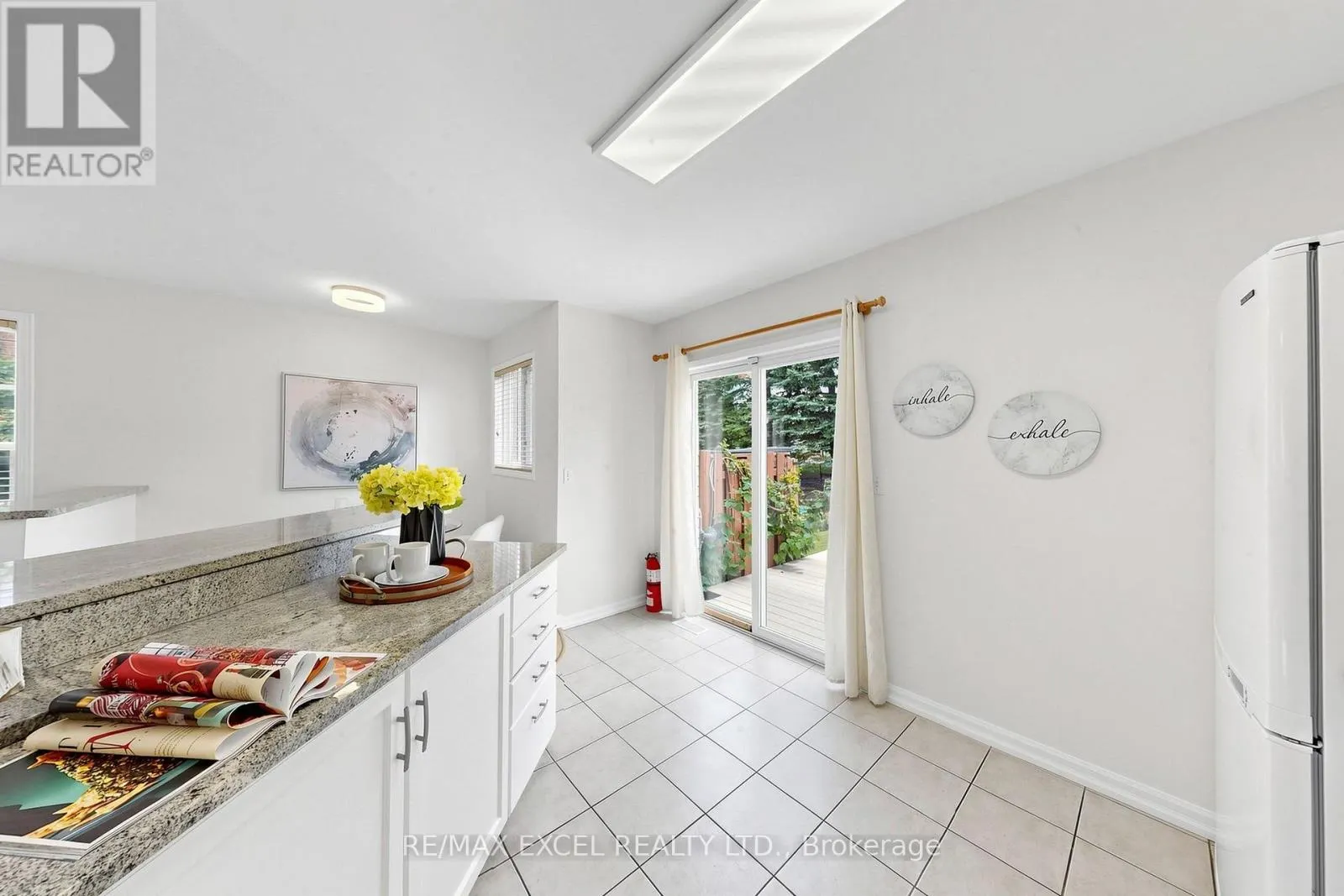 548 MARINER DRIVE