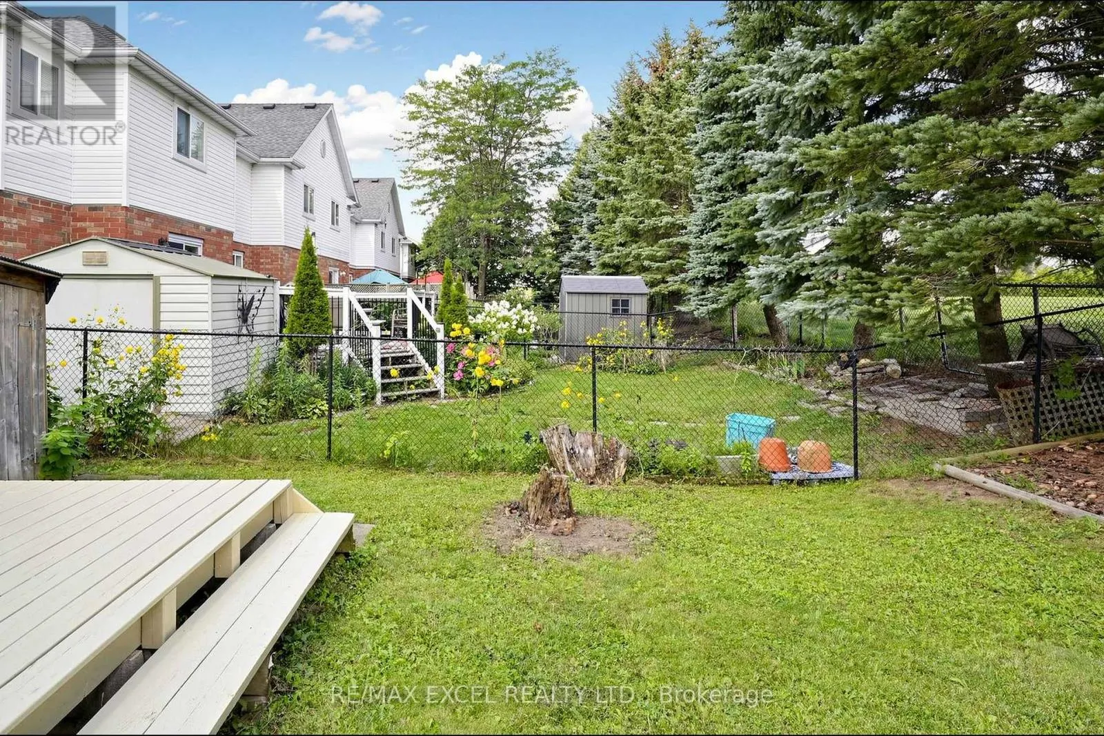 548 MARINER DRIVE