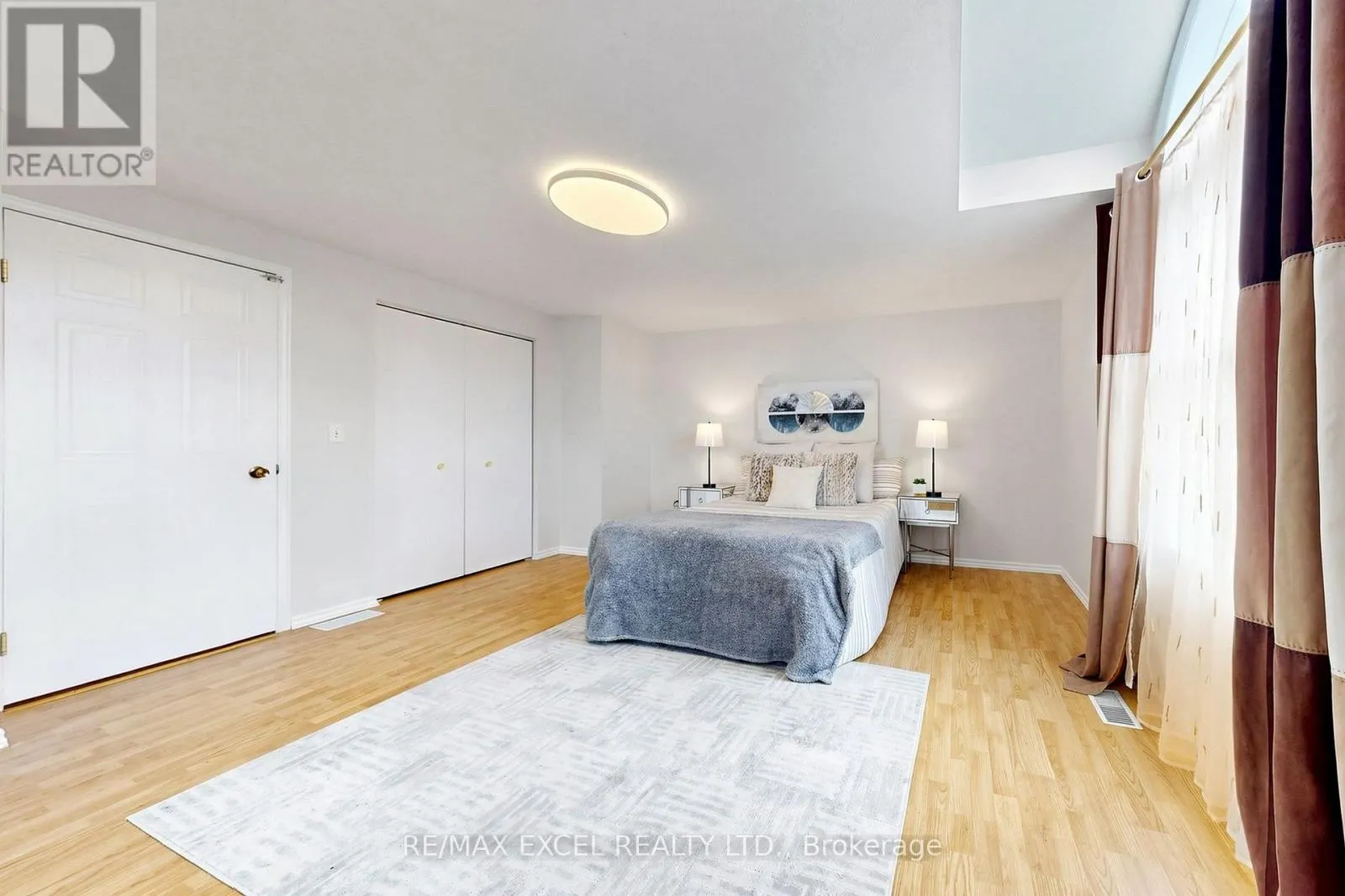 548 MARINER DRIVE