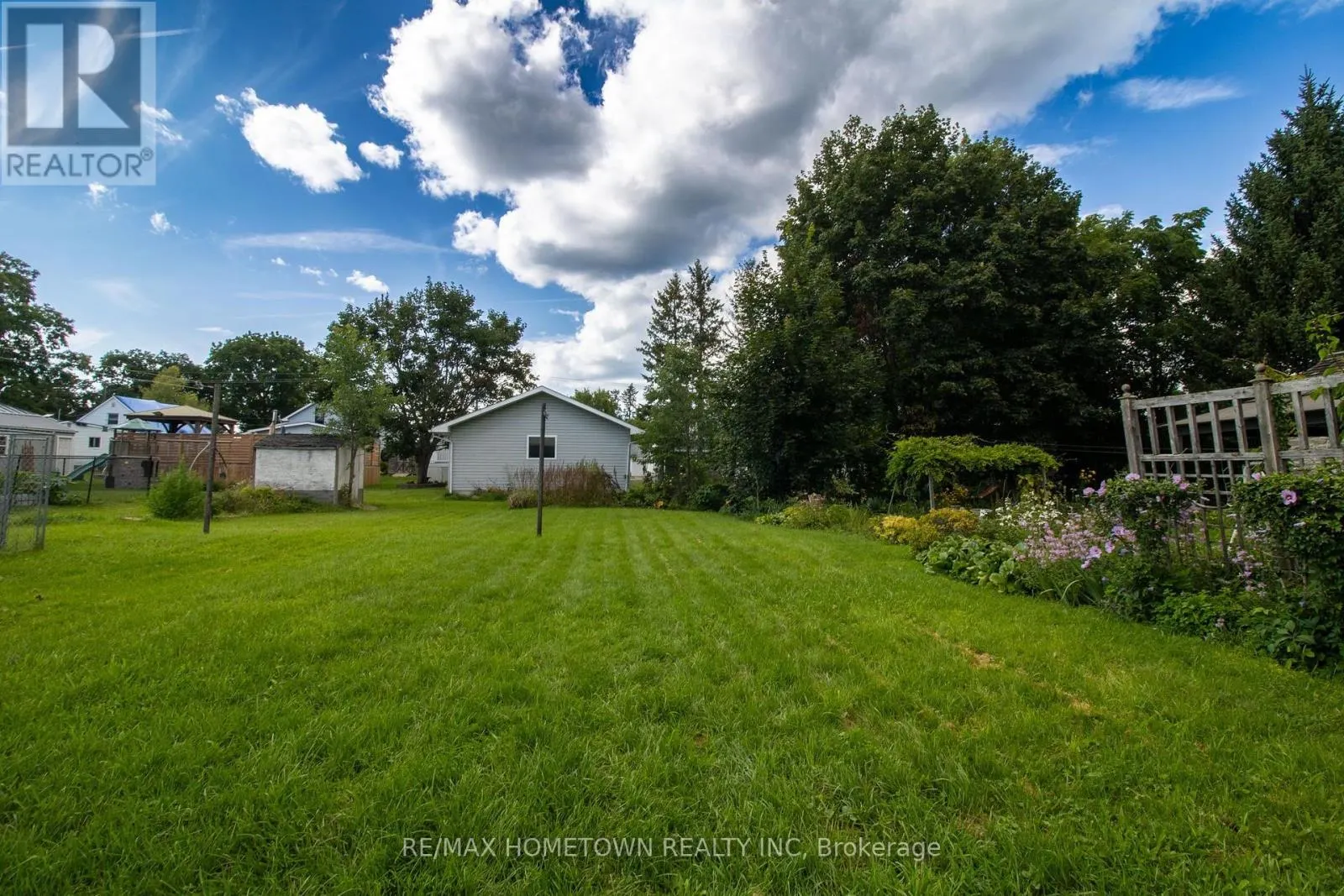 146 PARK STREET W