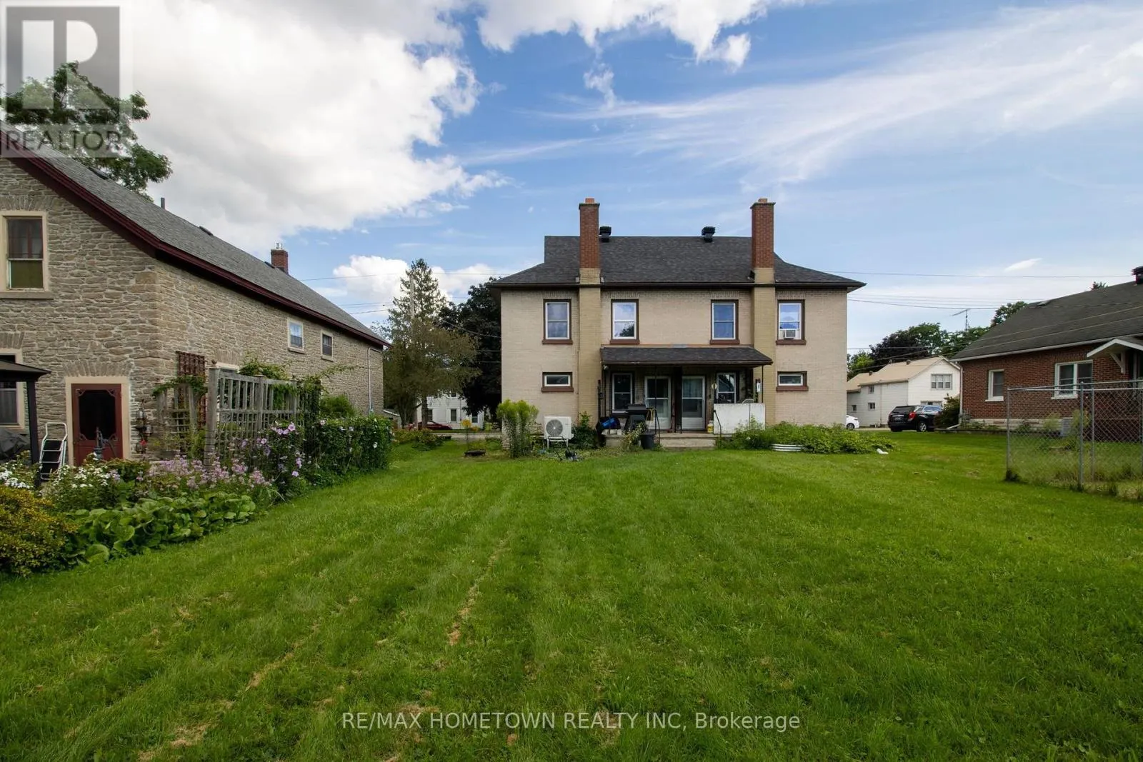 146 PARK STREET W
