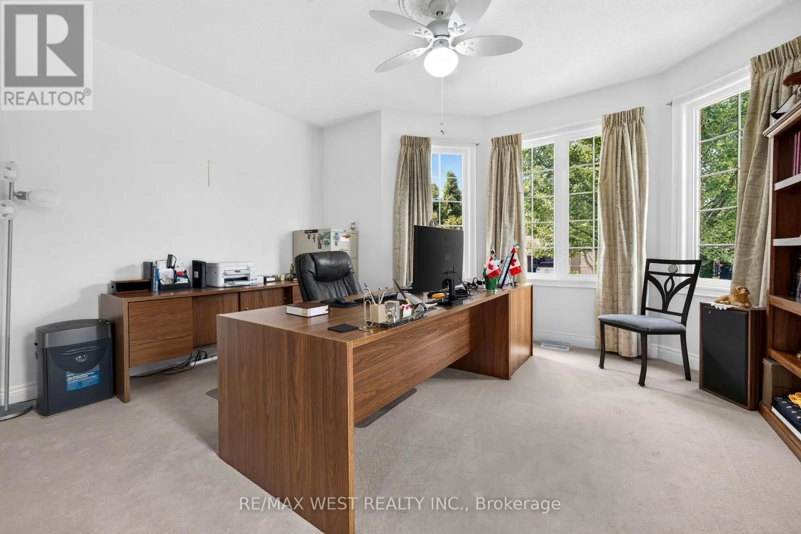 1 POTTS LANE