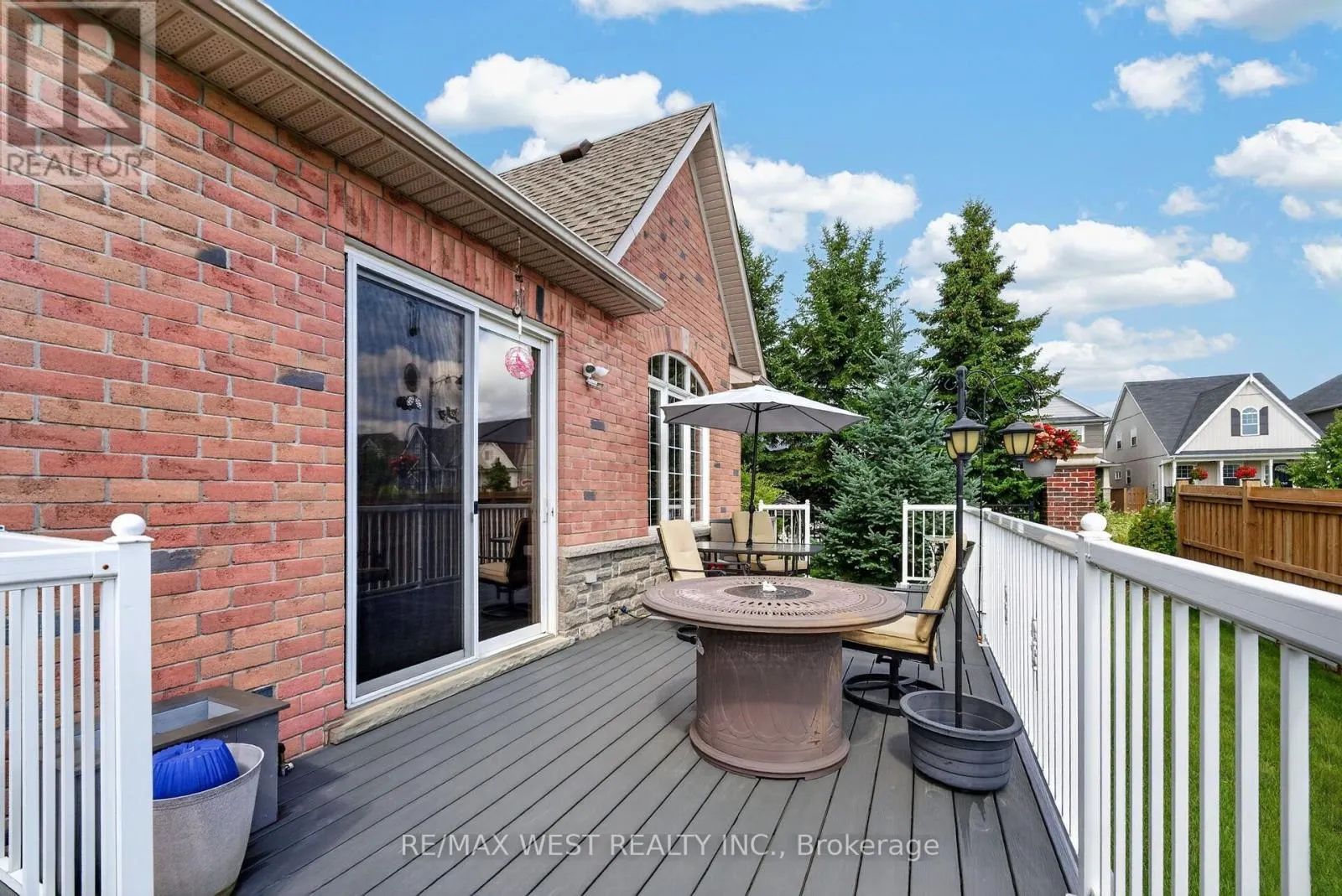 1 POTTS LANE