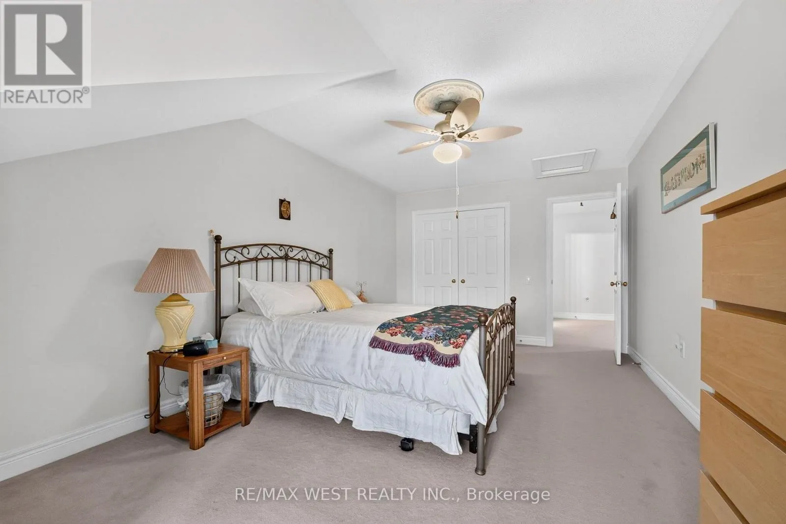 1 POTTS LANE