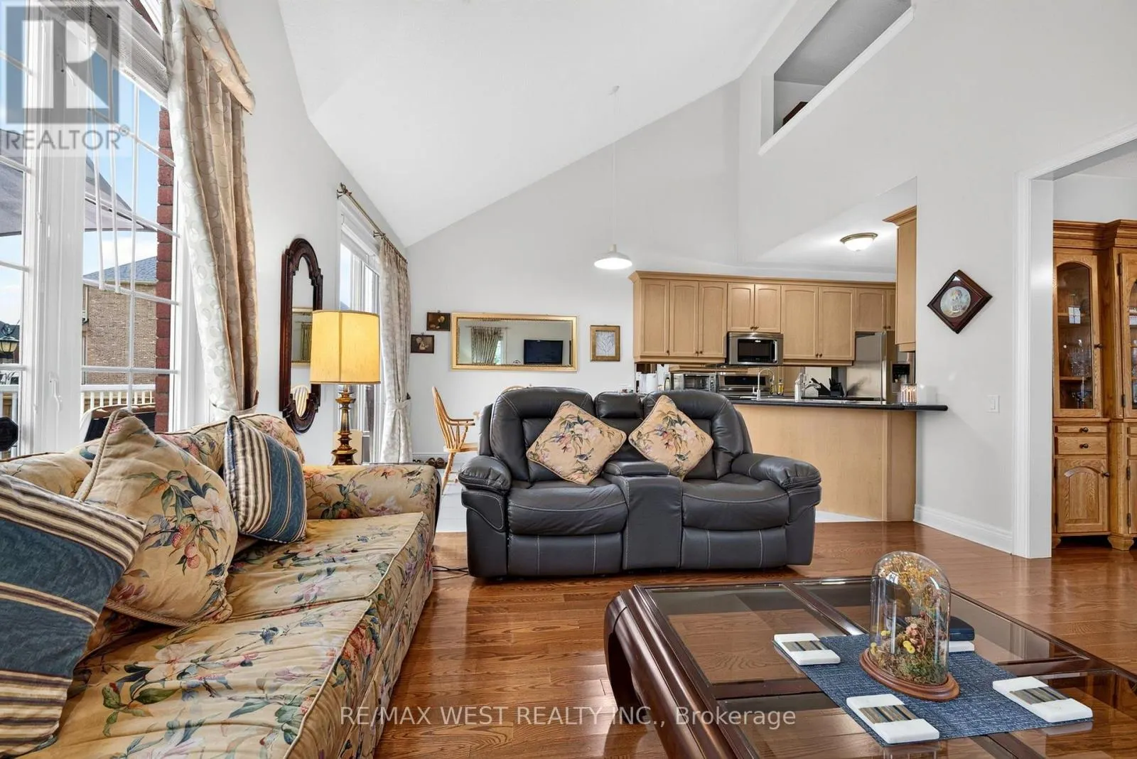1 POTTS LANE