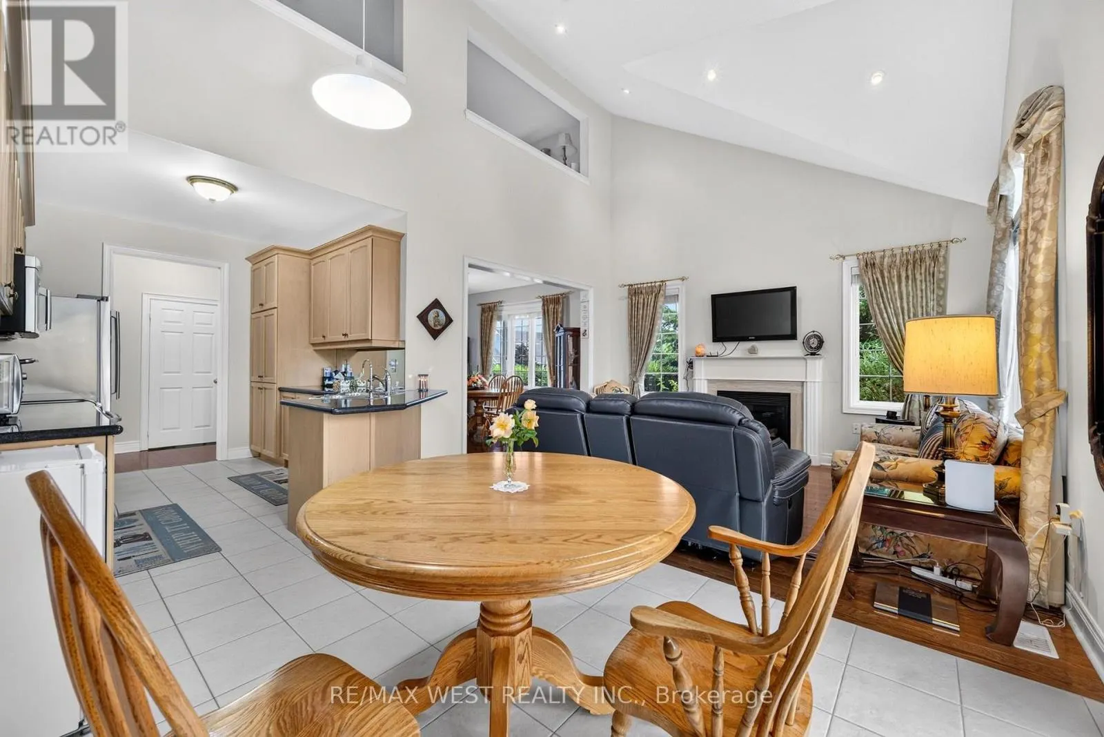 1 POTTS LANE