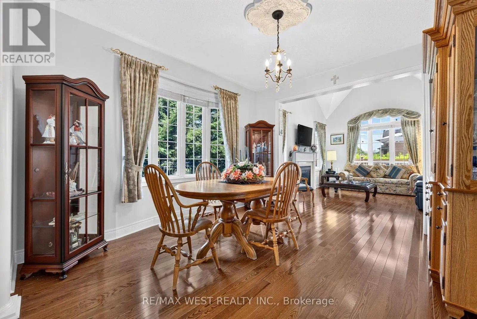 1 POTTS LANE