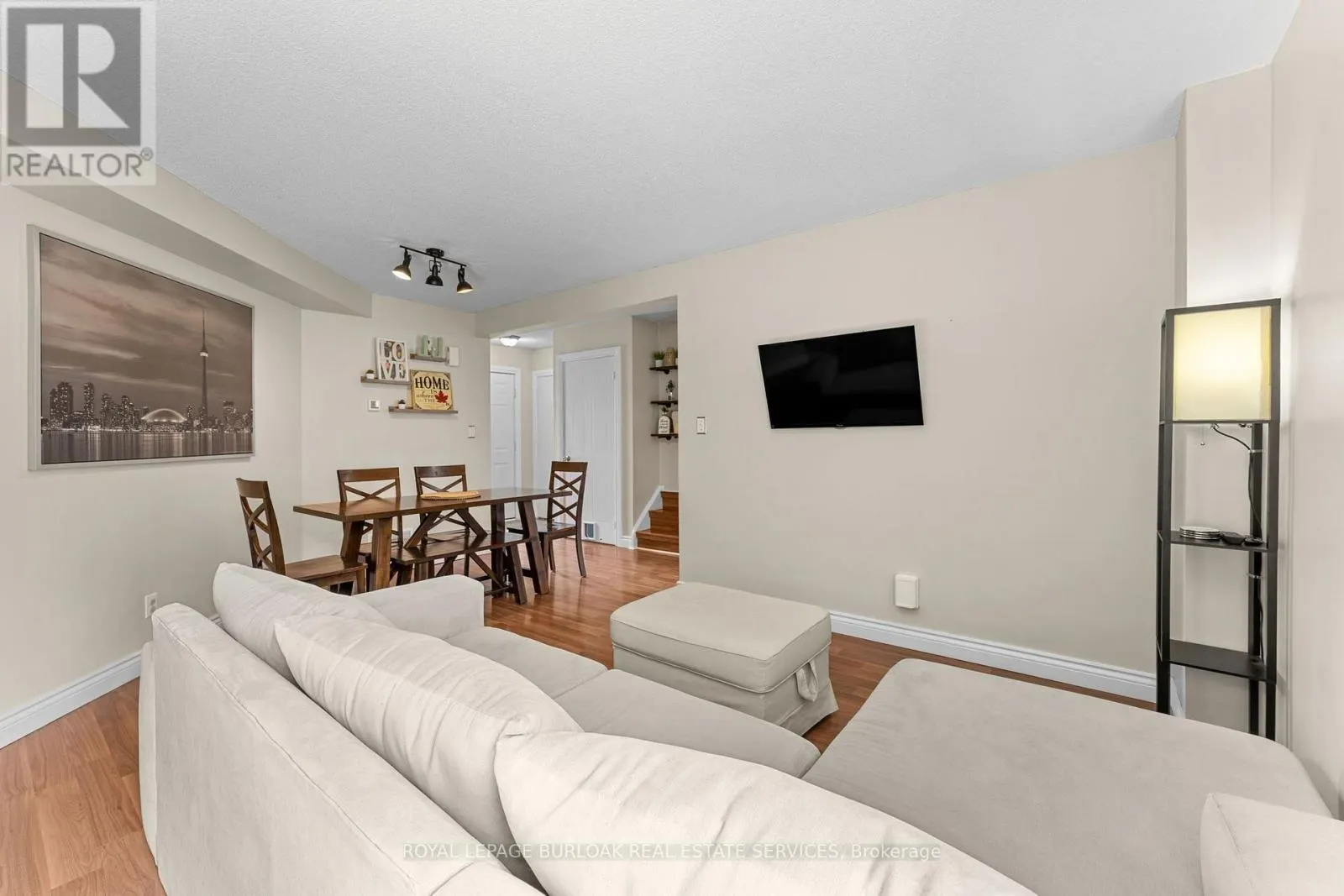 12 - 465 BEECHWOOD PLACE