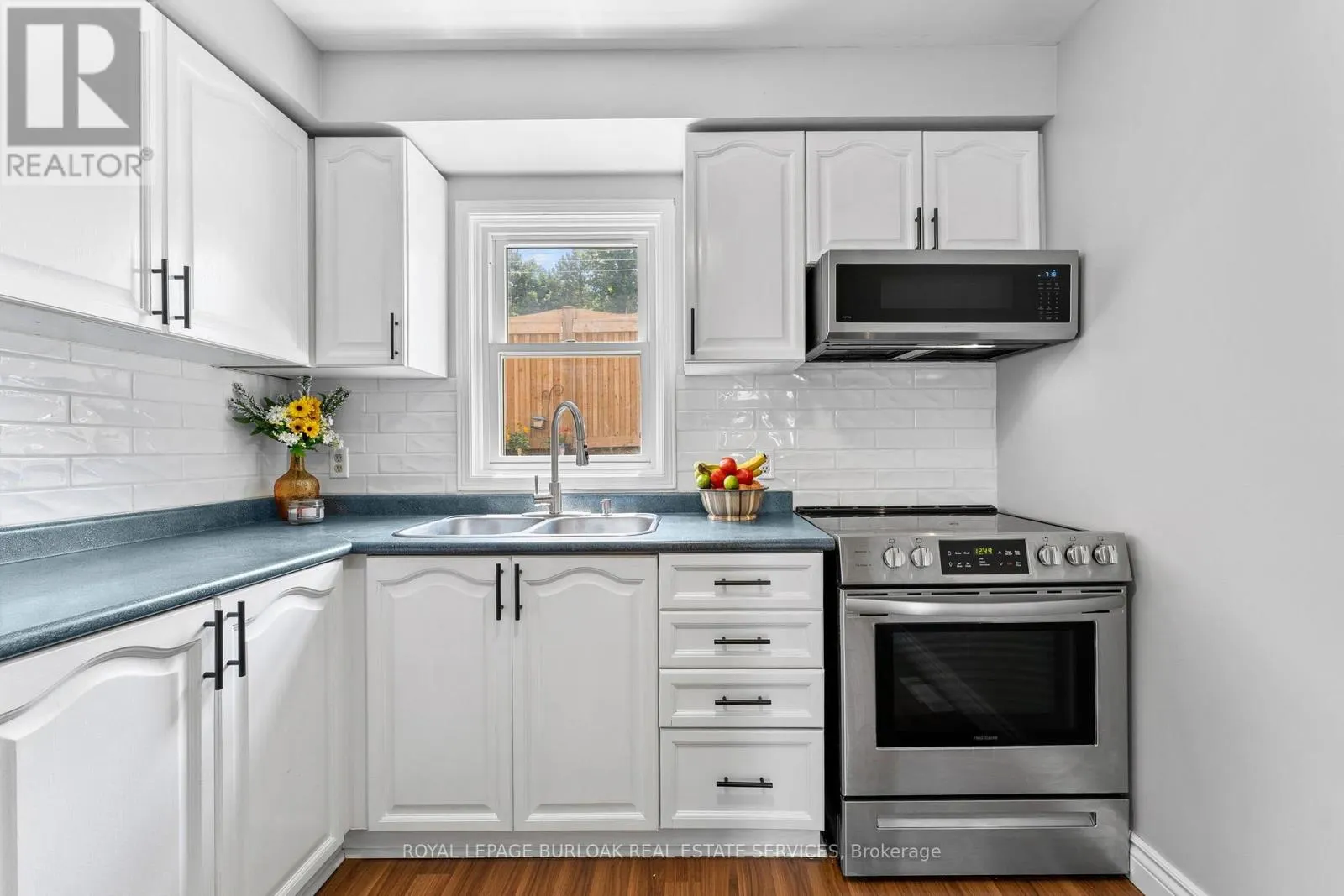 12 - 465 BEECHWOOD PLACE