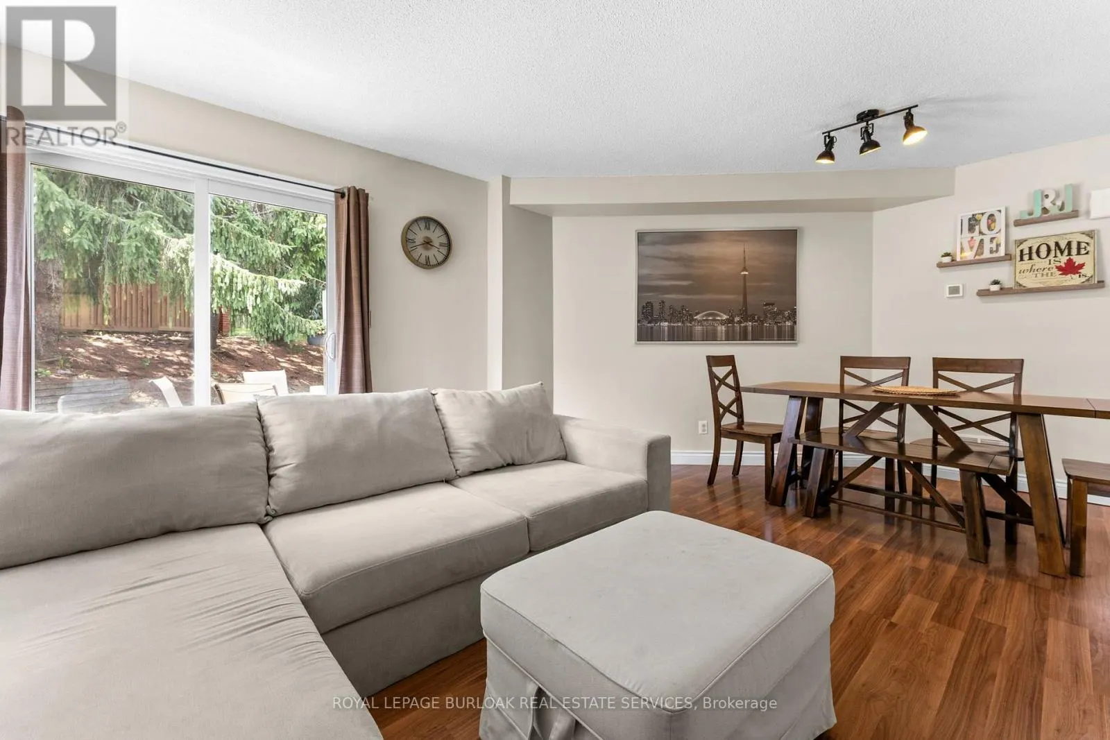 12 - 465 BEECHWOOD PLACE