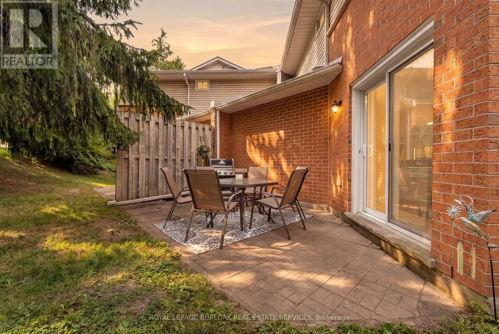 12 - 465 BEECHWOOD PLACE