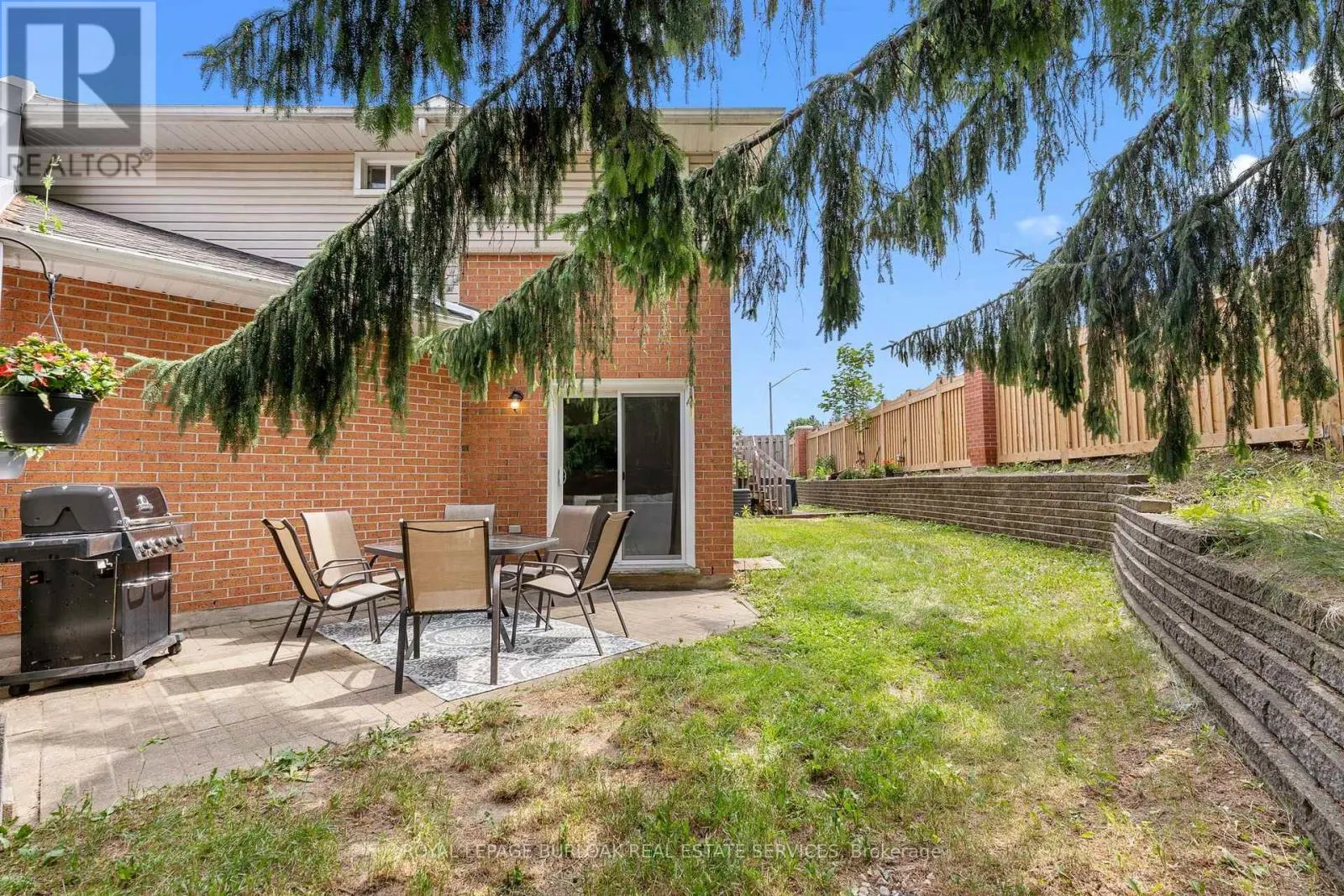 12 - 465 BEECHWOOD PLACE