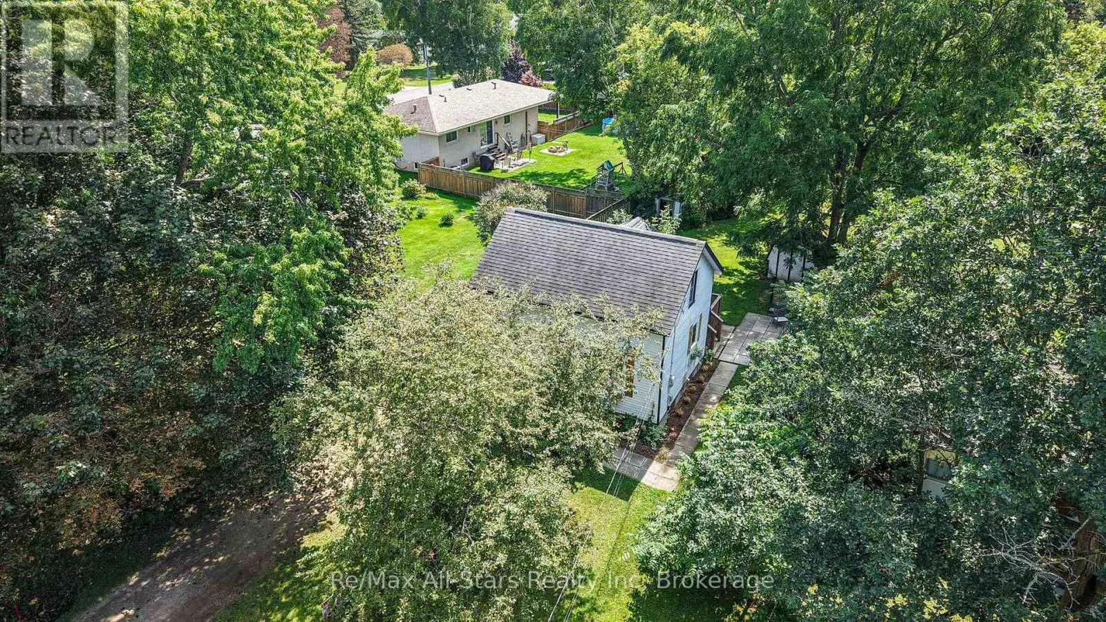 283 MARGARET STREET
