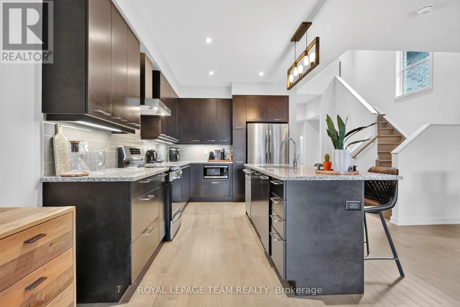140 LARIMAR CIRCLE