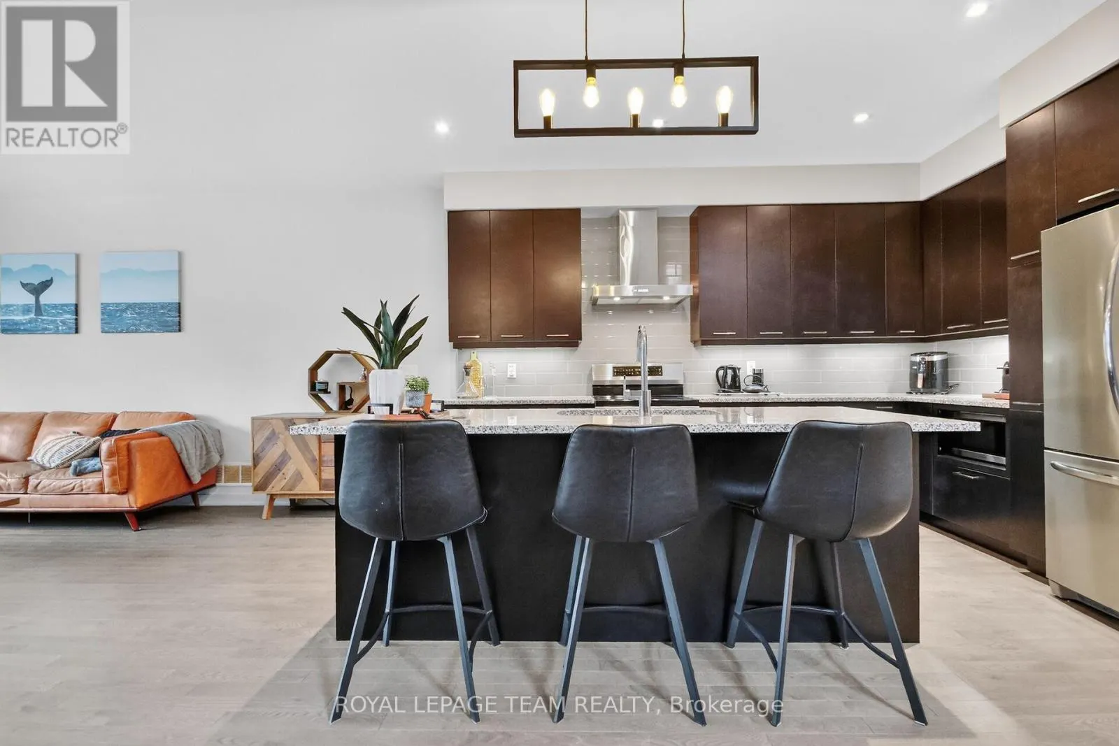 140 LARIMAR CIRCLE