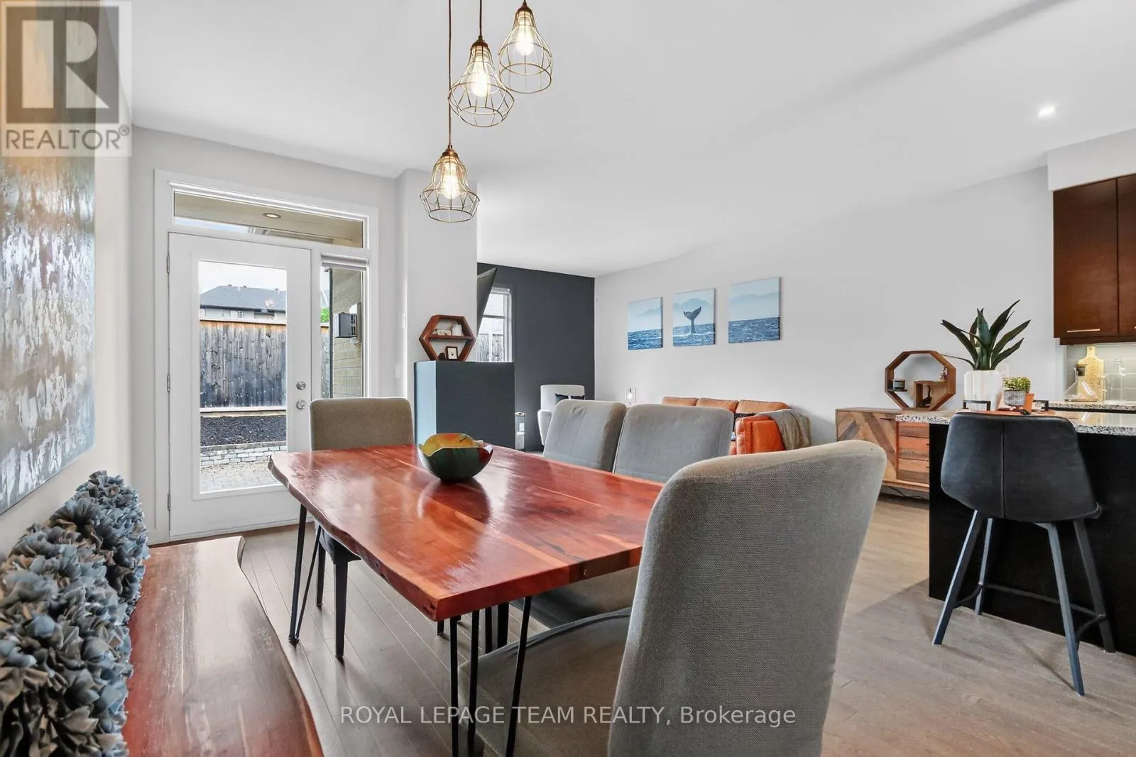 140 LARIMAR CIRCLE