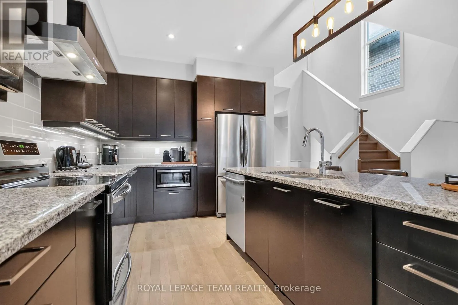 140 LARIMAR CIRCLE