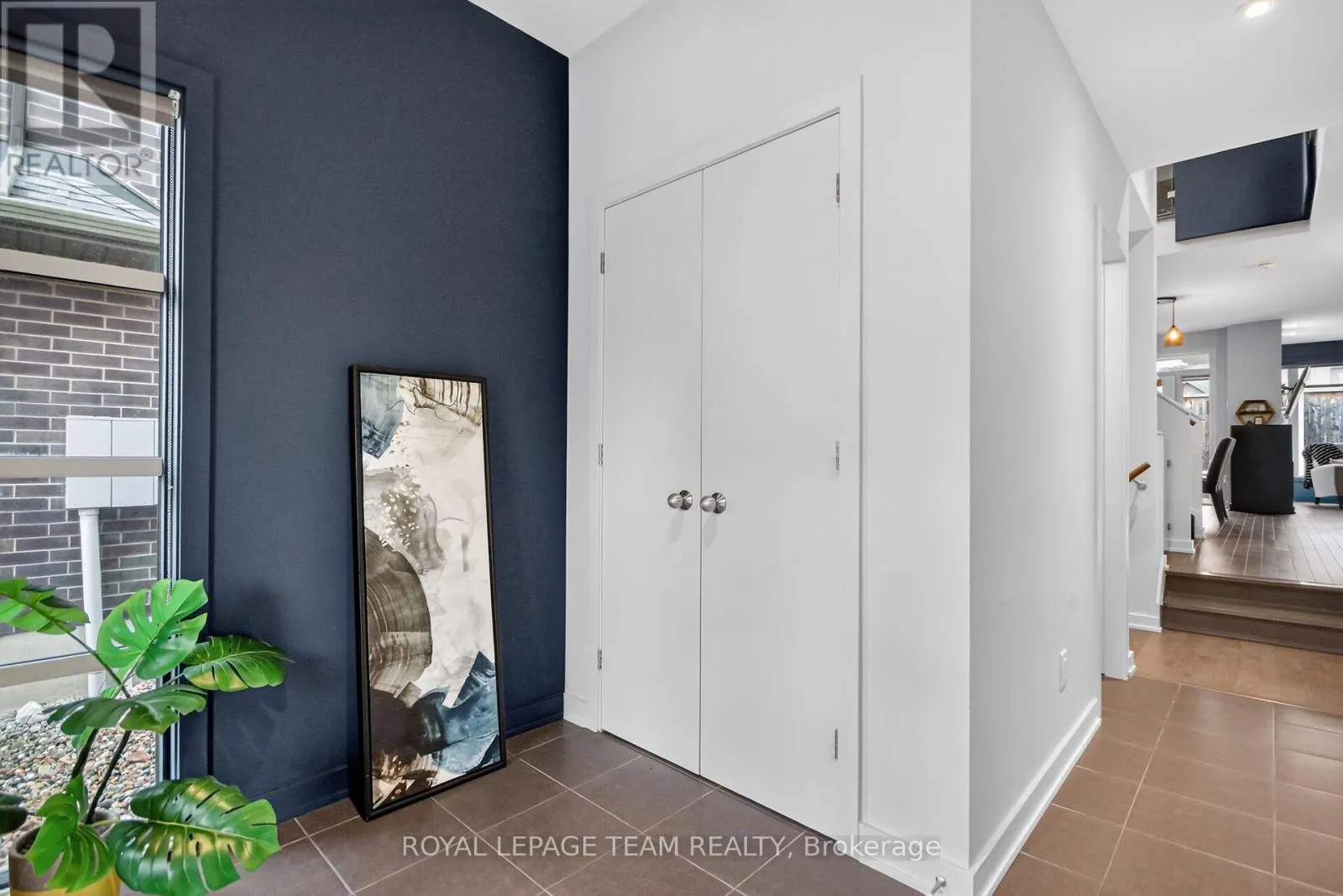 140 LARIMAR CIRCLE