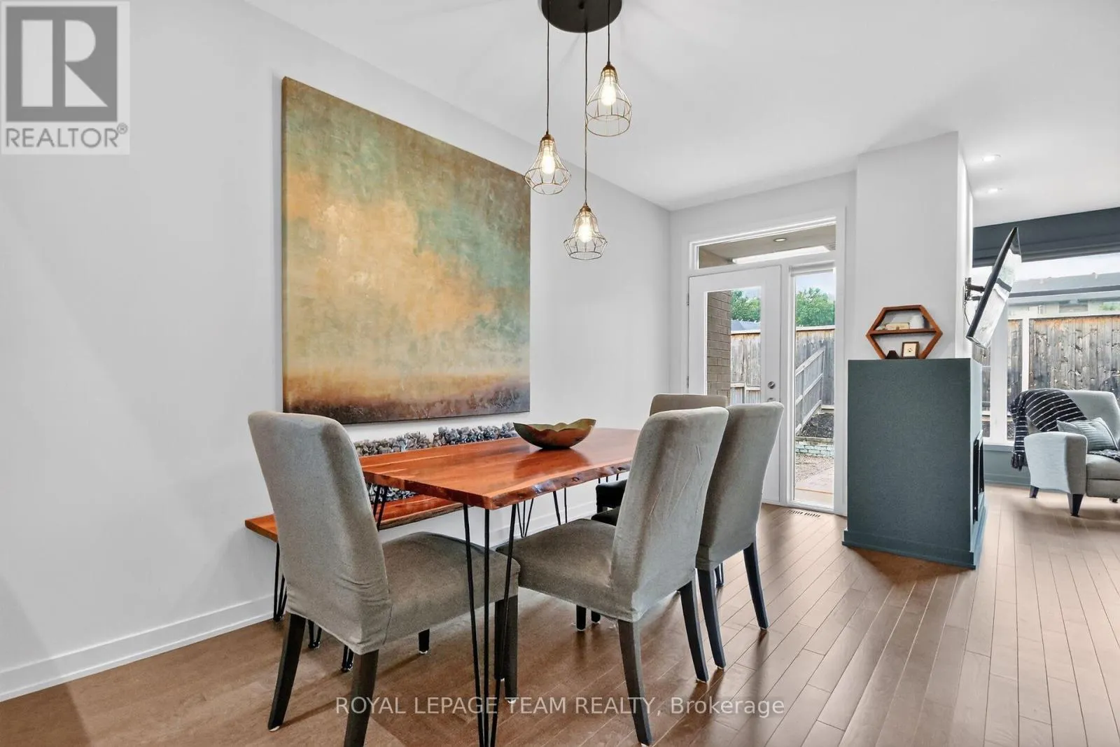 140 LARIMAR CIRCLE