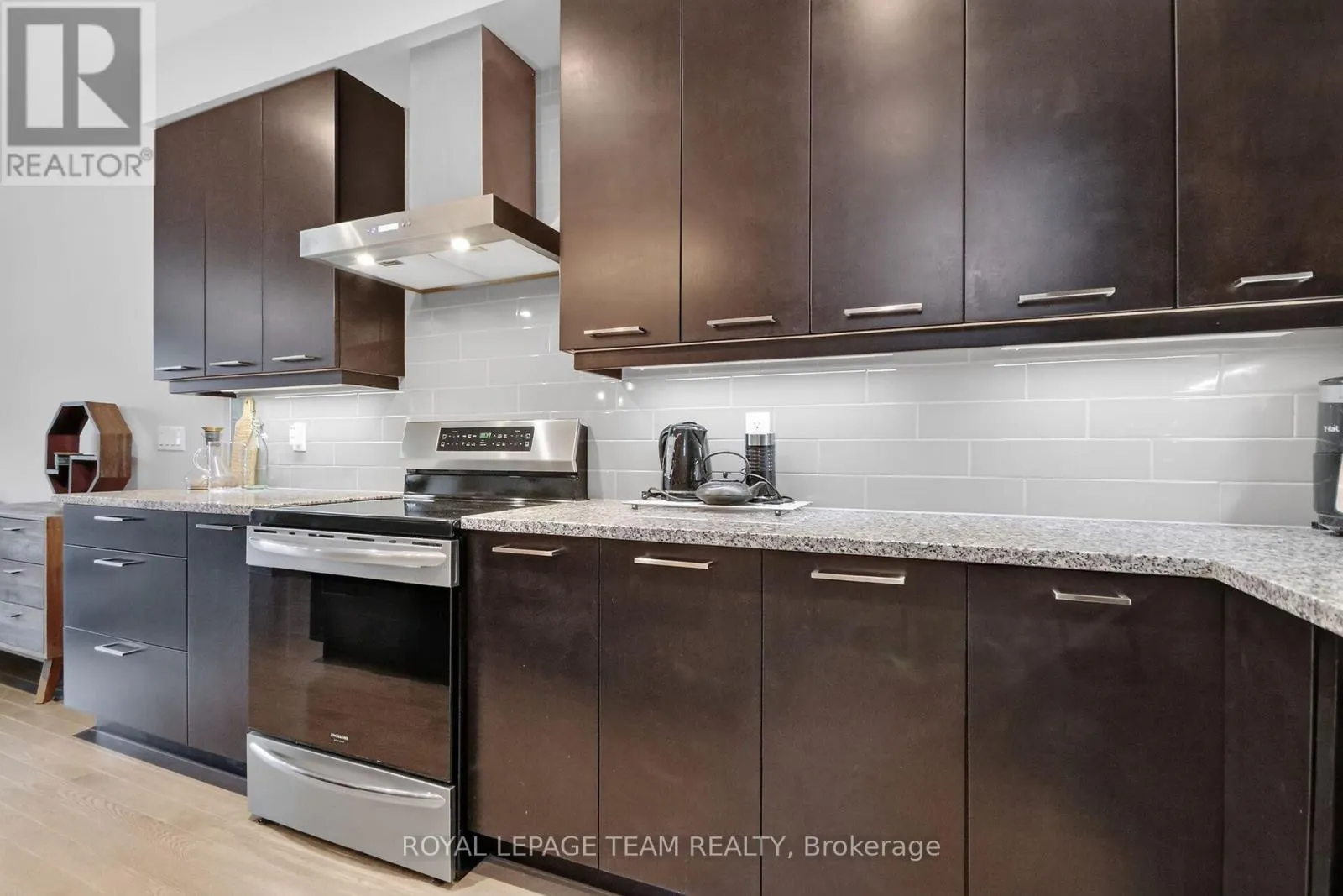 140 LARIMAR CIRCLE