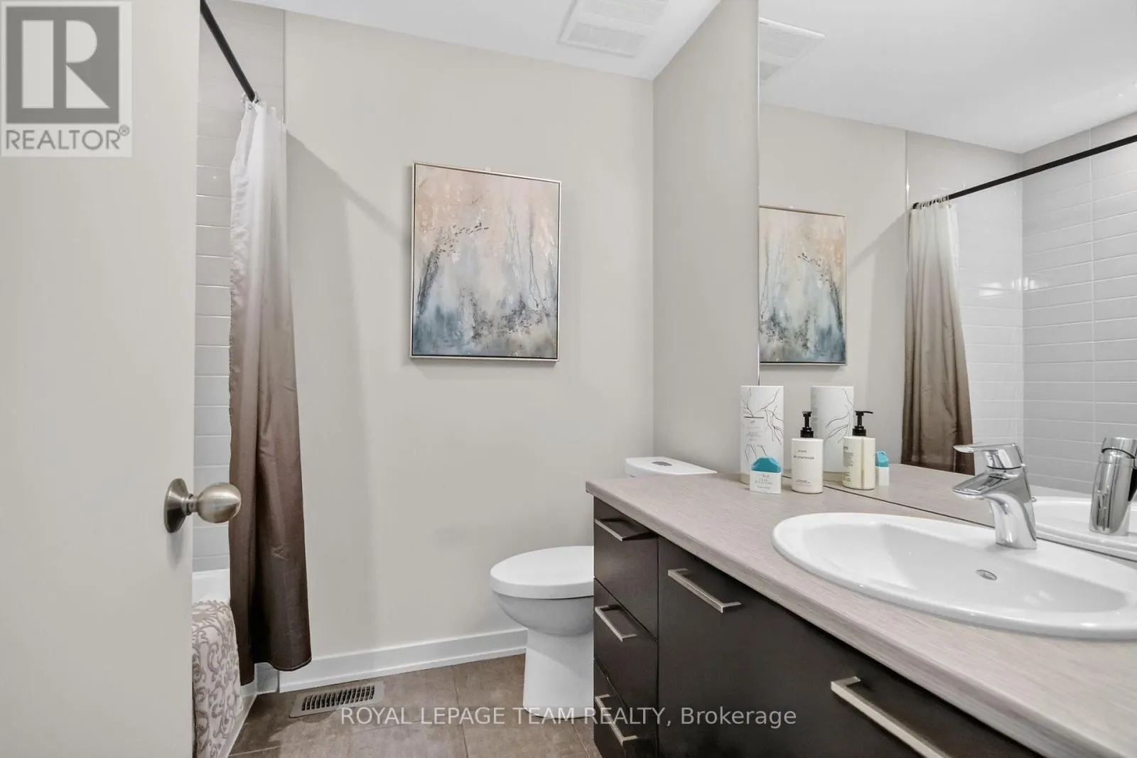 140 LARIMAR CIRCLE