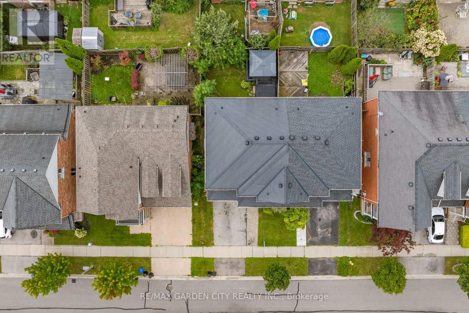 401 WRIGHT CRESCENT