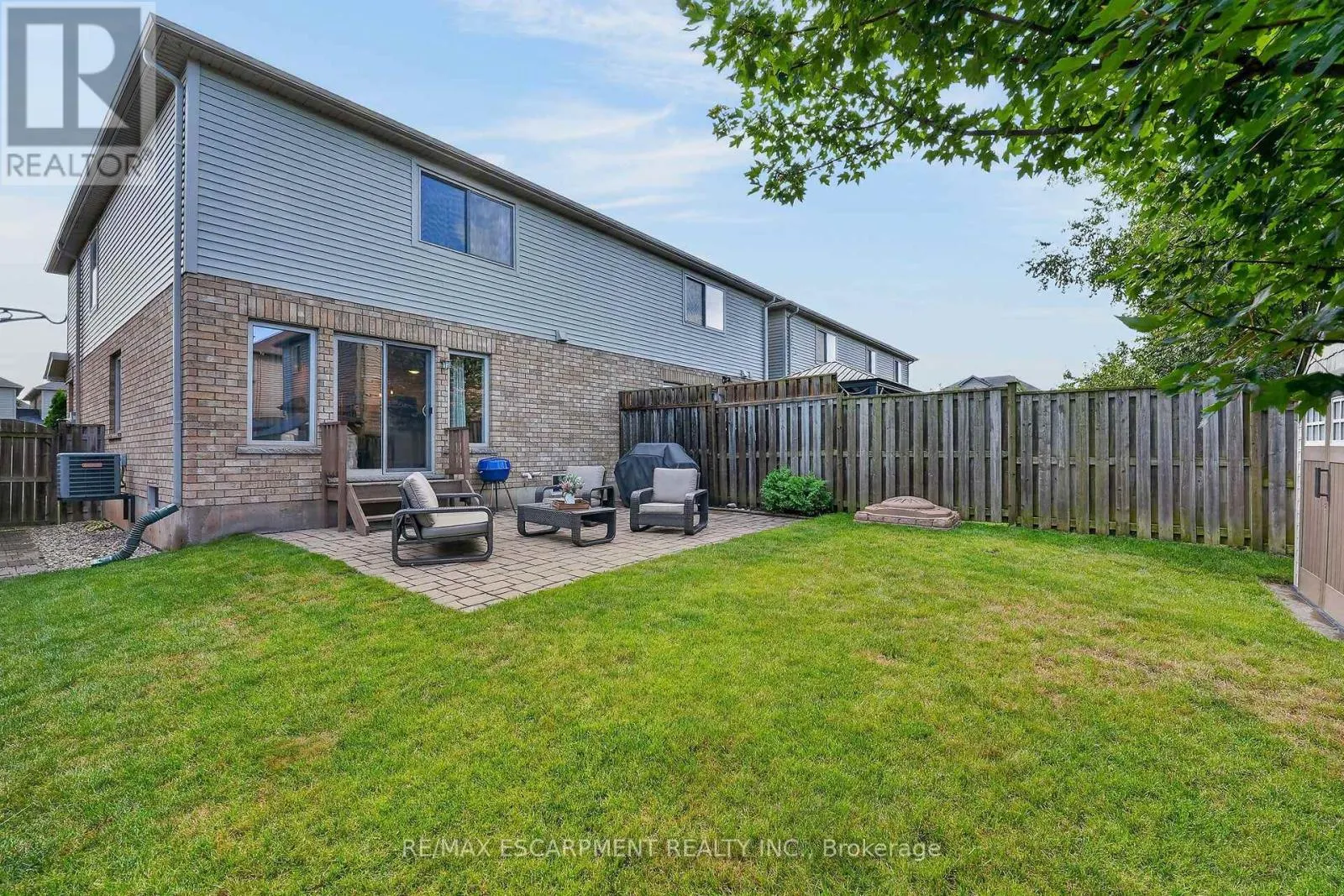 4838 ADAM COURT
