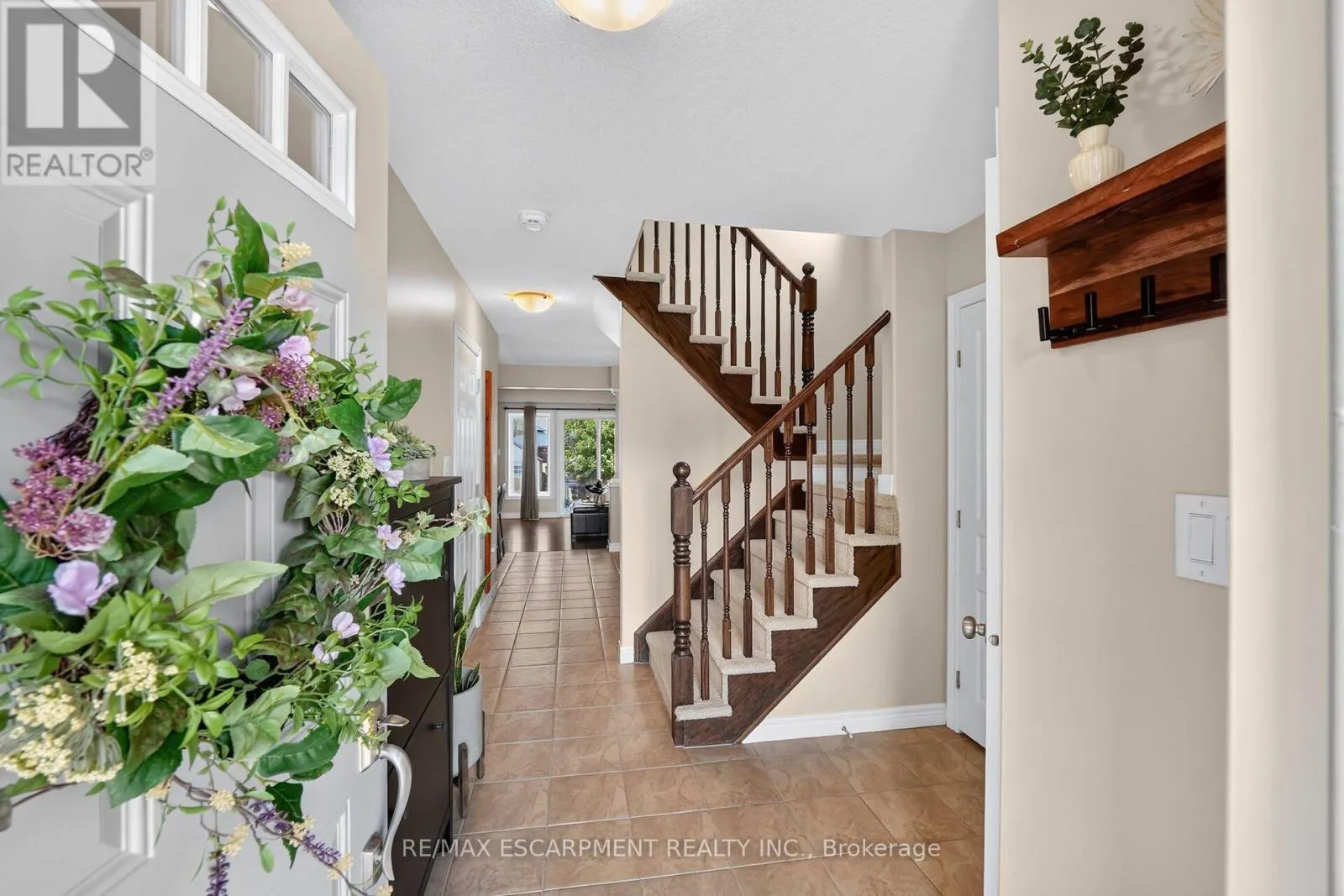 4838 ADAM COURT
