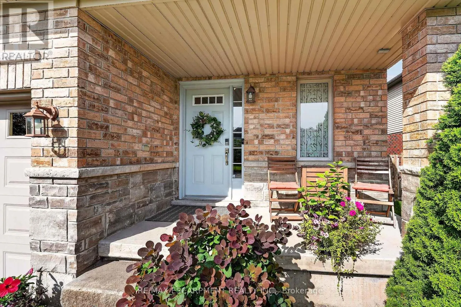 4838 ADAM COURT