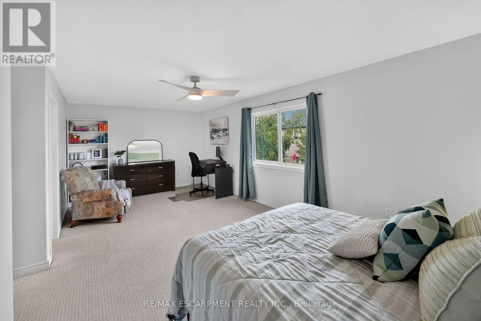 4838 ADAM COURT