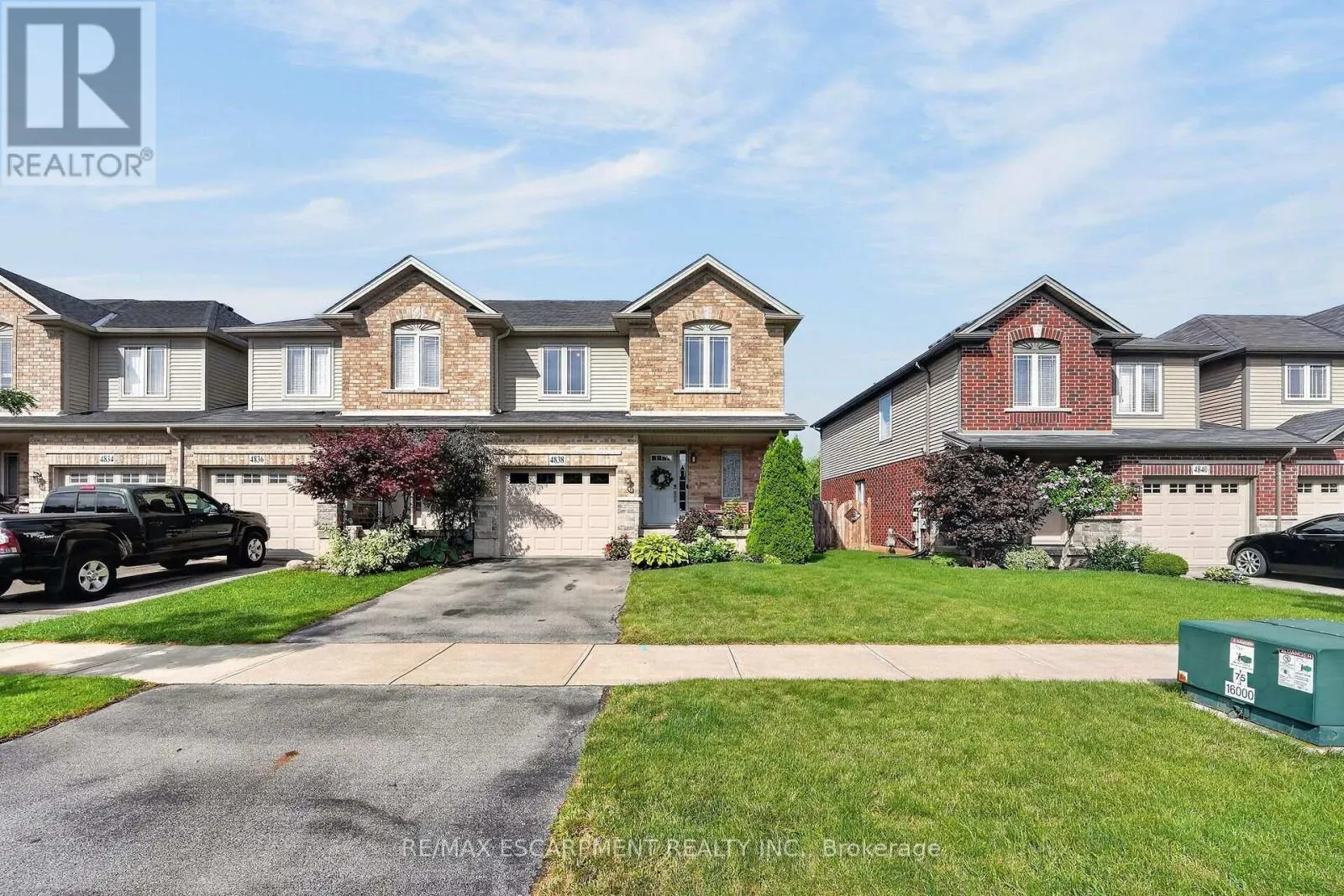 4838 ADAM COURT