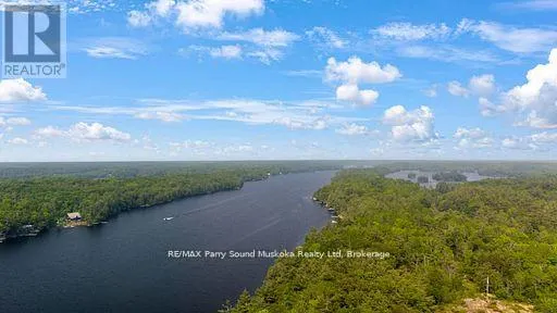 124 HEALEY LAKE WATER