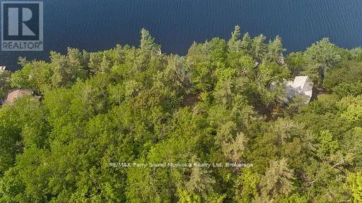 124 HEALEY LAKE WATER