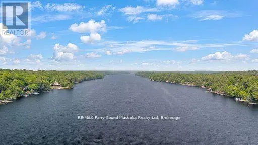 124 HEALEY LAKE WATER