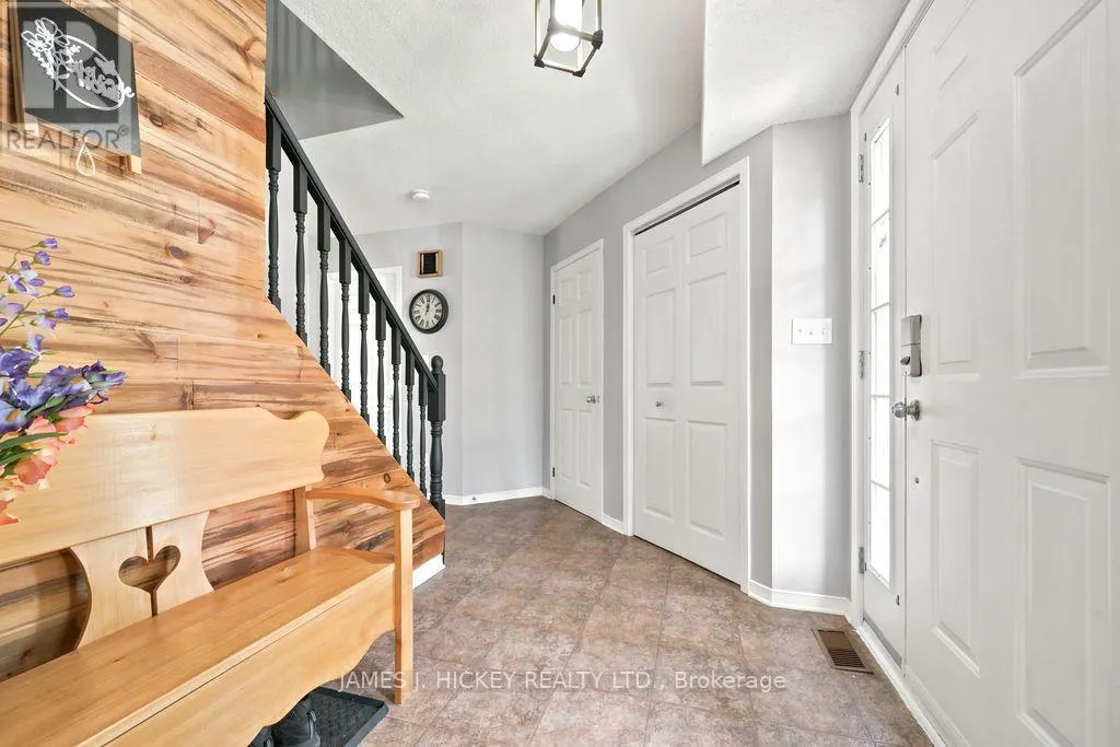 4 BANTING DRIVE