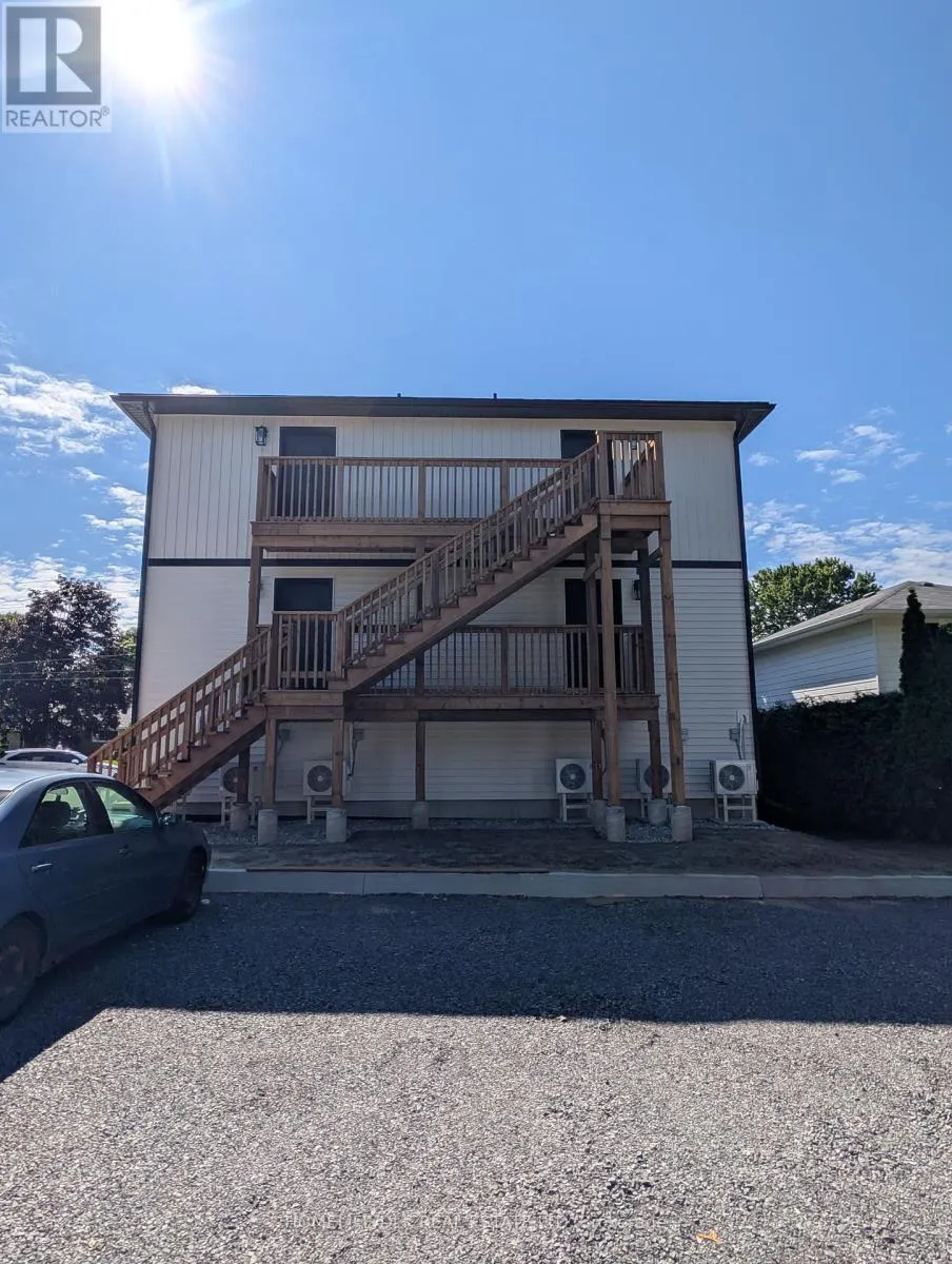 12 SCACE AVENUE