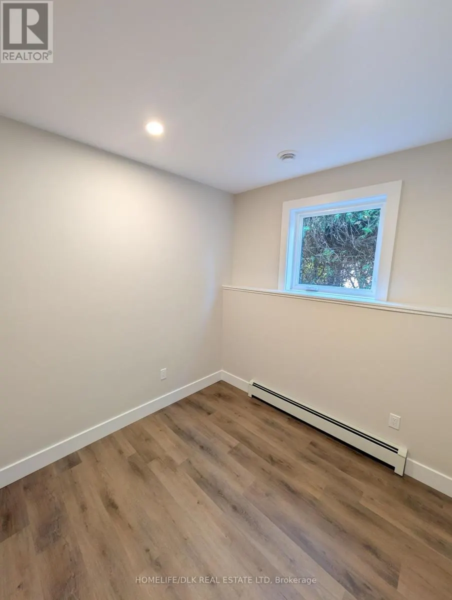 12 SCACE AVENUE