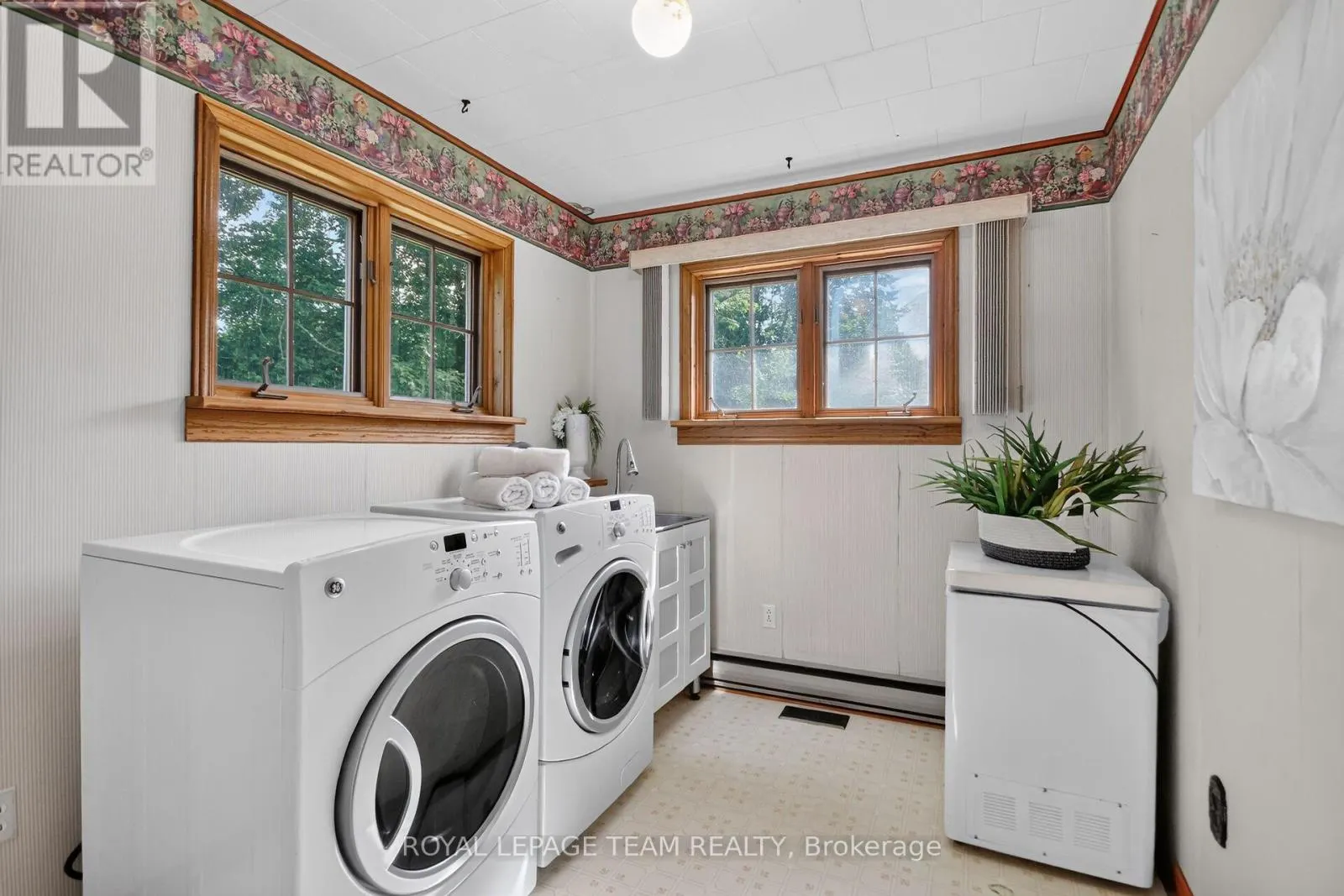 3246 TOLMIES CORNERS ROAD