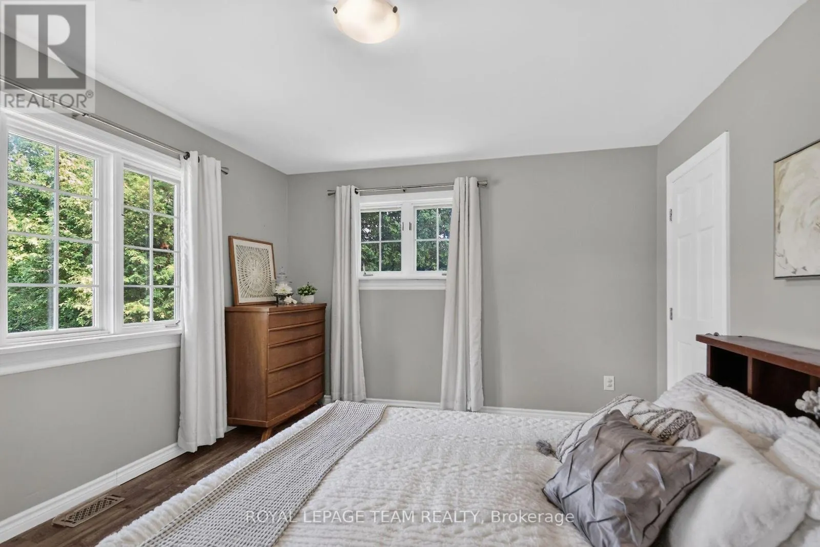 3246 TOLMIES CORNERS ROAD