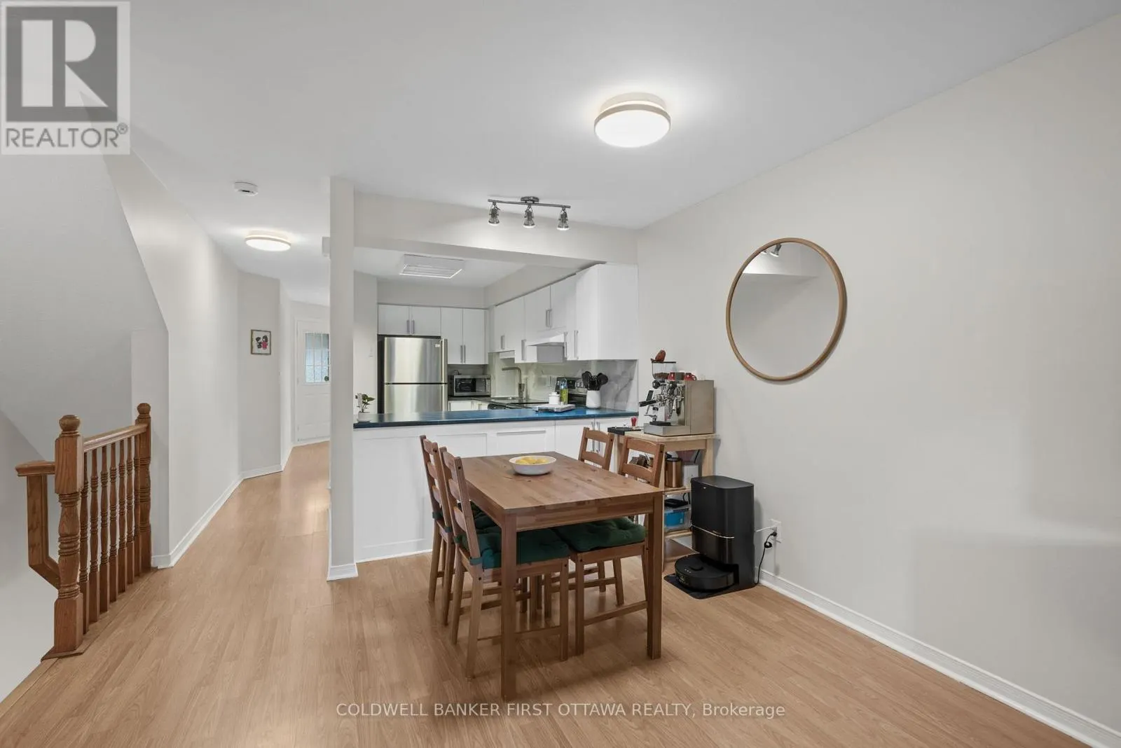 386 BRISTON PRIVATE