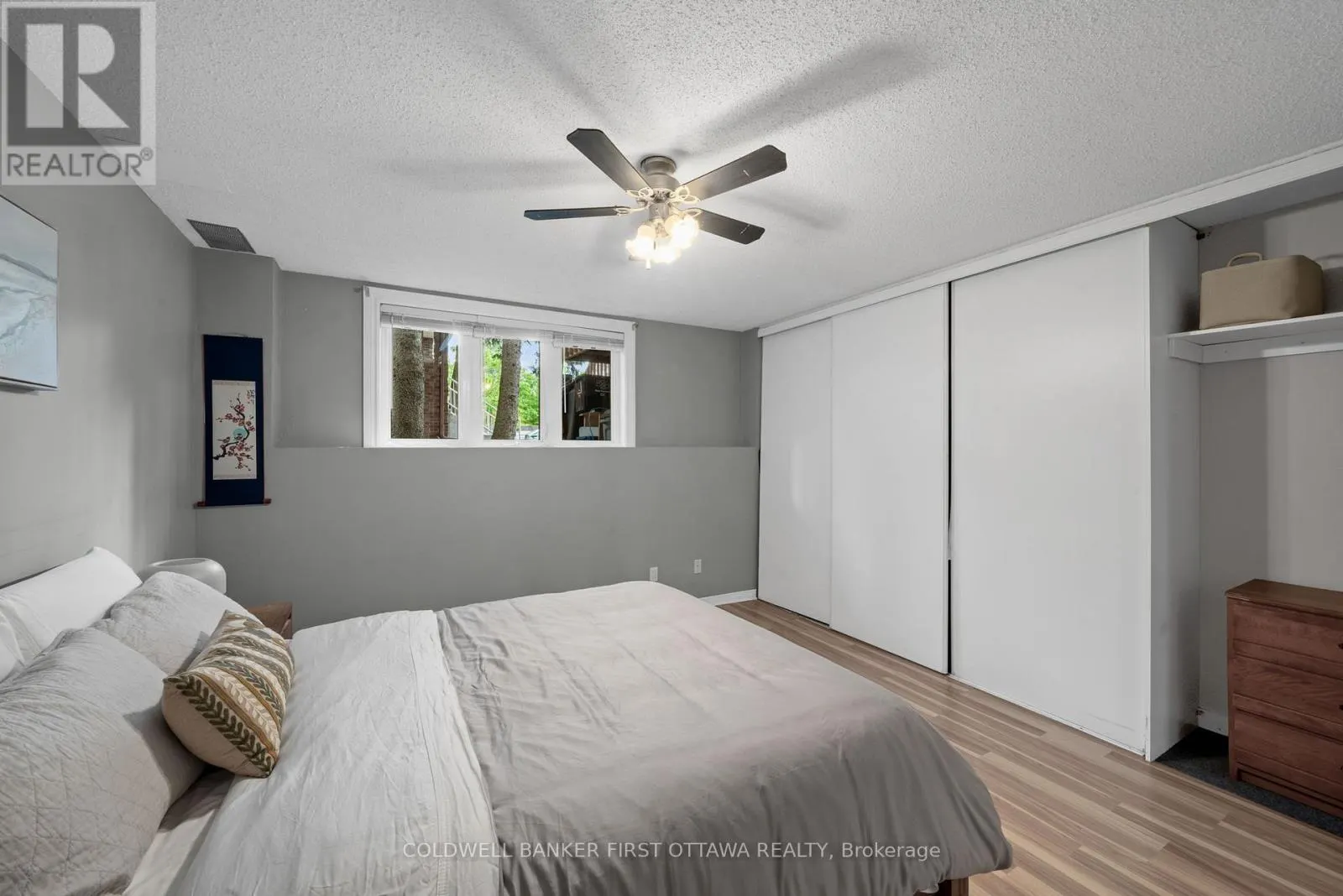 386 BRISTON PRIVATE