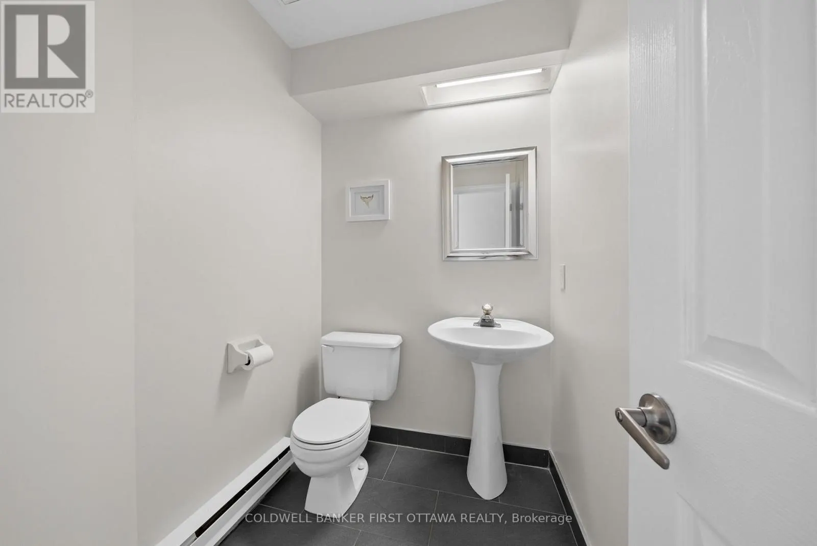386 BRISTON PRIVATE