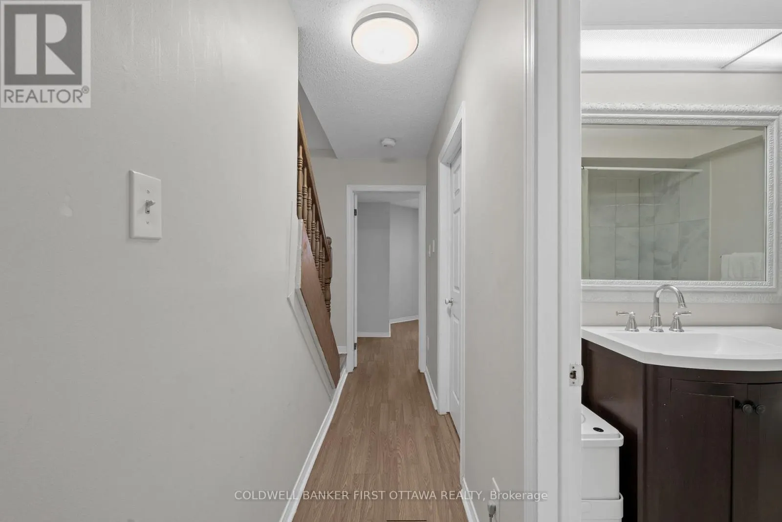 386 BRISTON PRIVATE