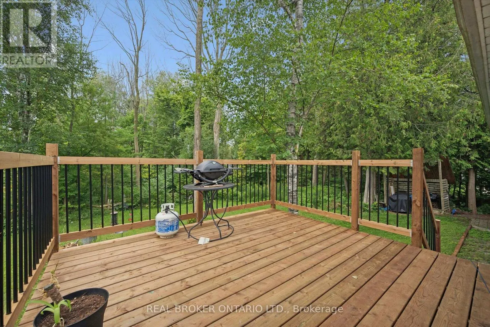 27 DAWSON DRIVE