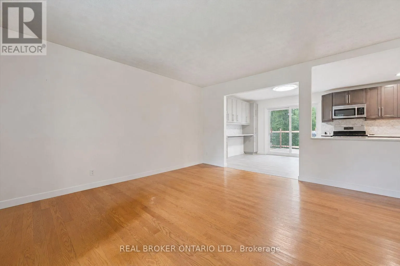 27 DAWSON DRIVE