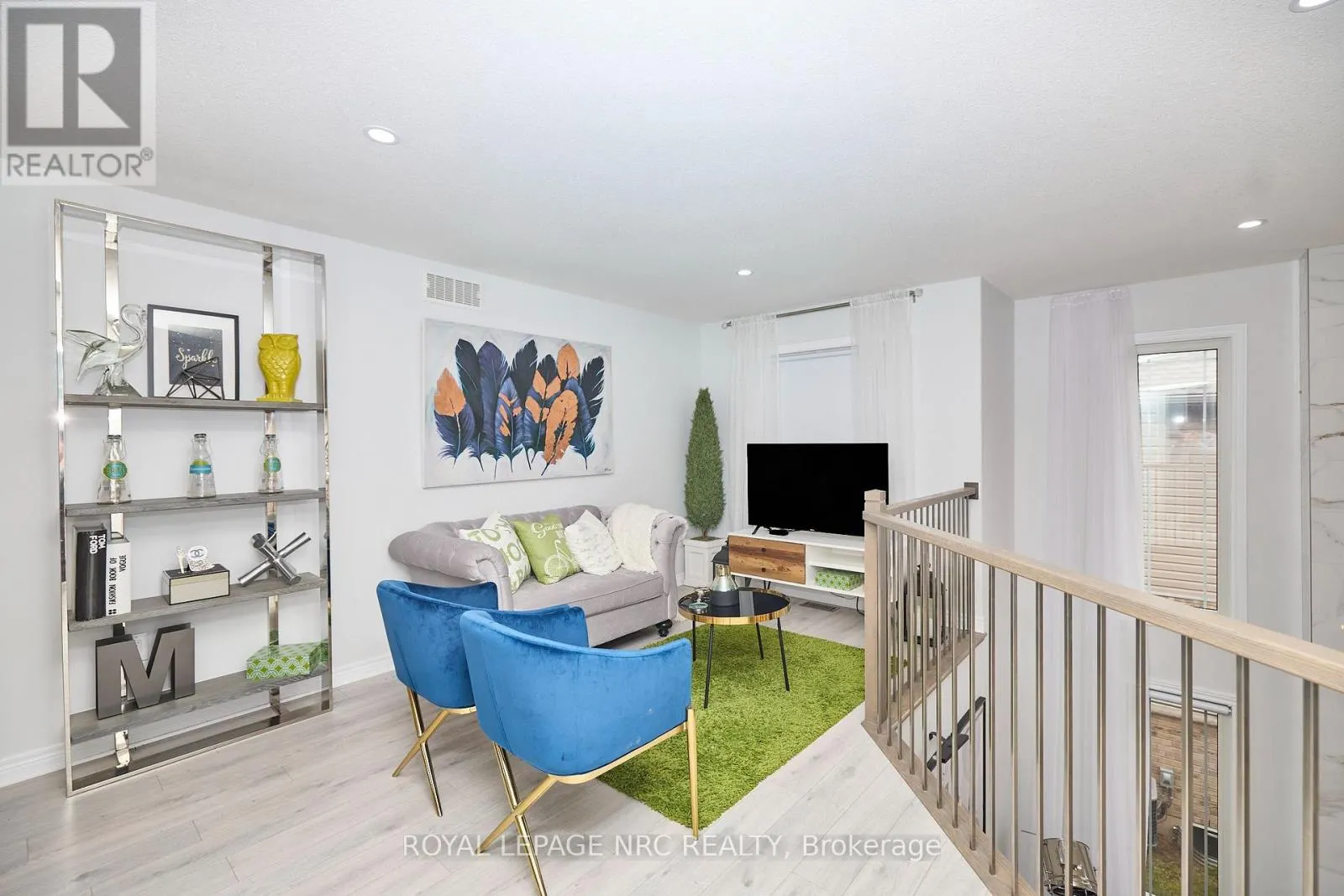 31 BERGENSTEIN CRESCENT