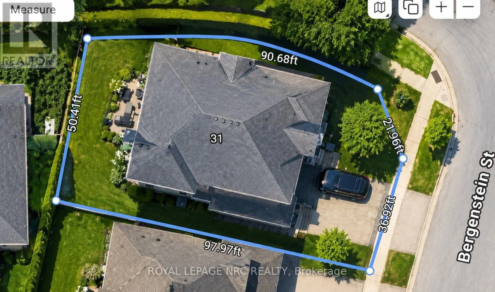 31 BERGENSTEIN CRESCENT